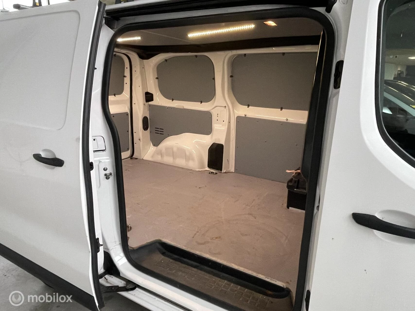 Hoofdafbeelding Peugeot Expert