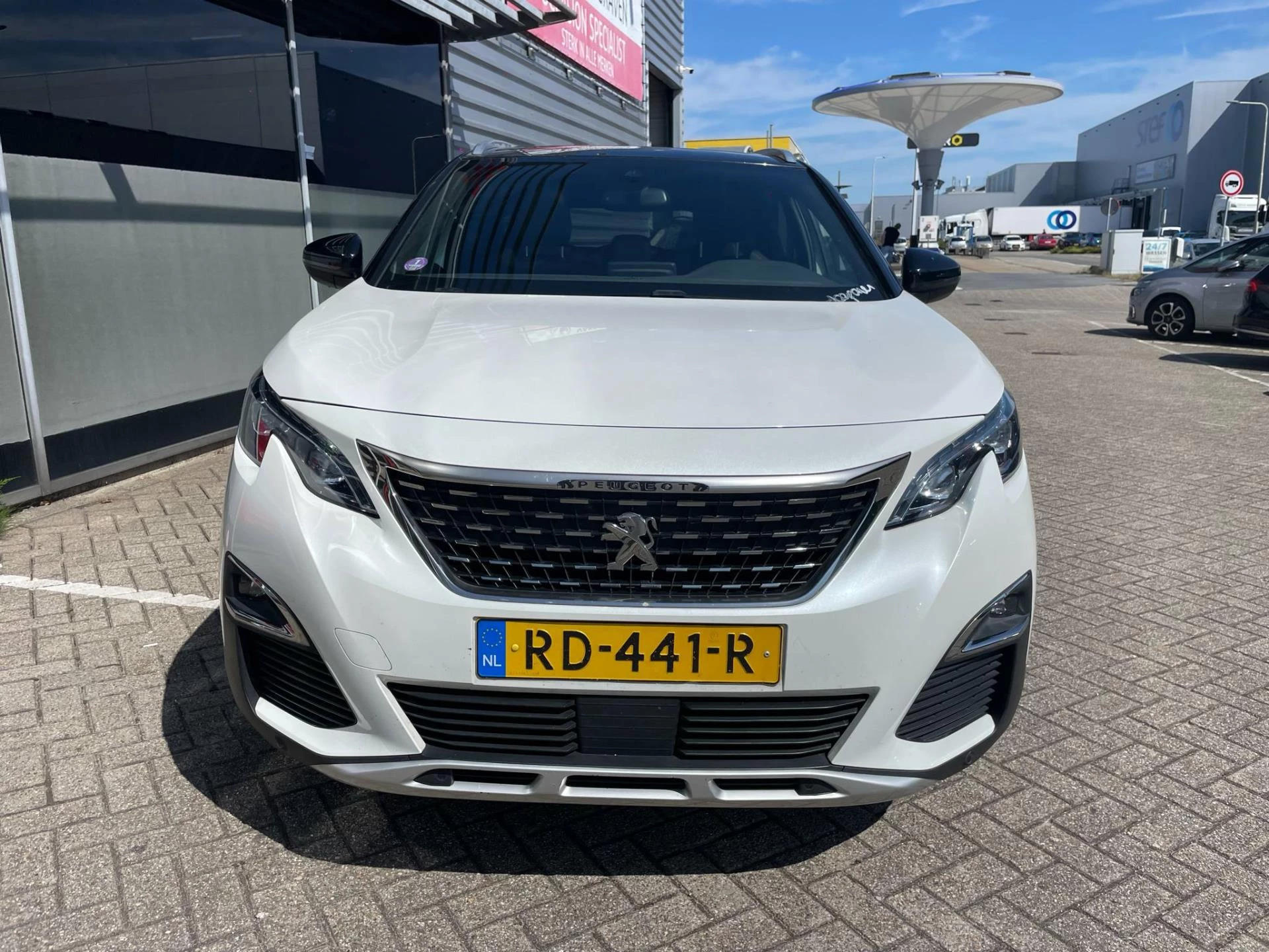 Hoofdafbeelding Peugeot 5008