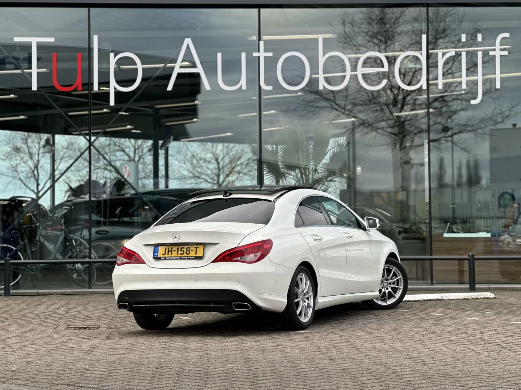 Hoofdafbeelding Mercedes-Benz CLA