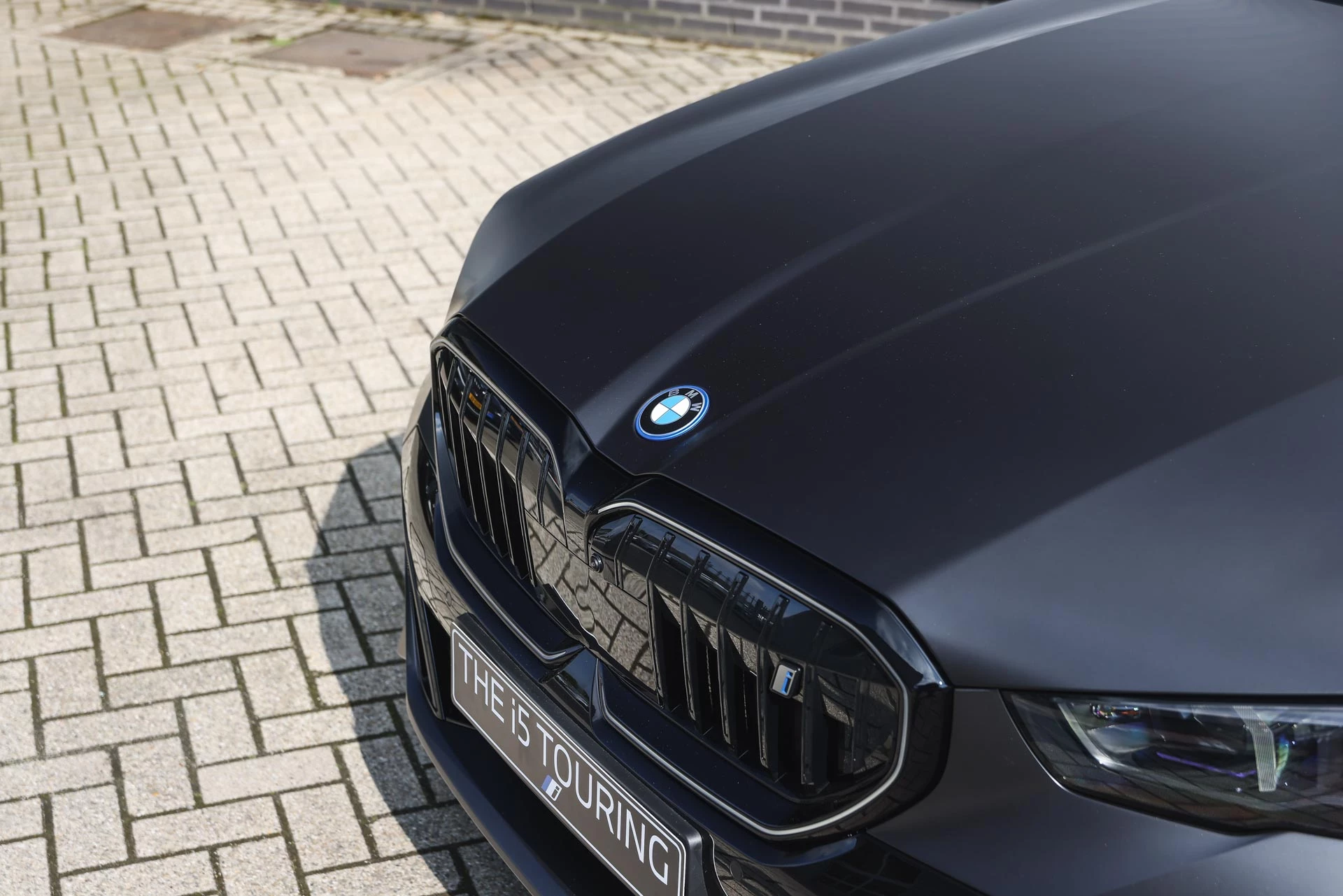 Hoofdafbeelding BMW i5