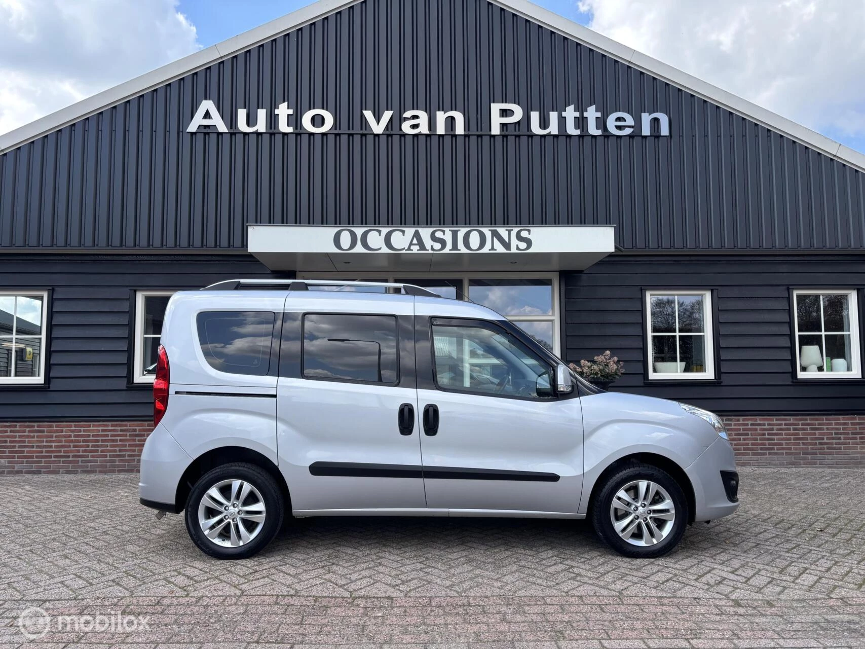 Hoofdafbeelding Opel Combo