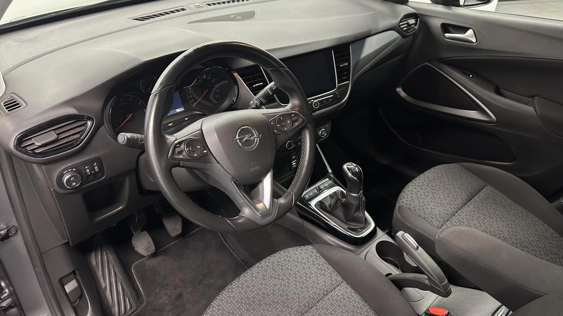 Hoofdafbeelding Opel Crossland X