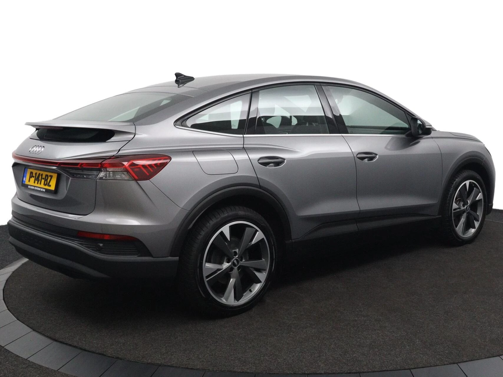 Hoofdafbeelding Audi Q4 Sportback e-tron