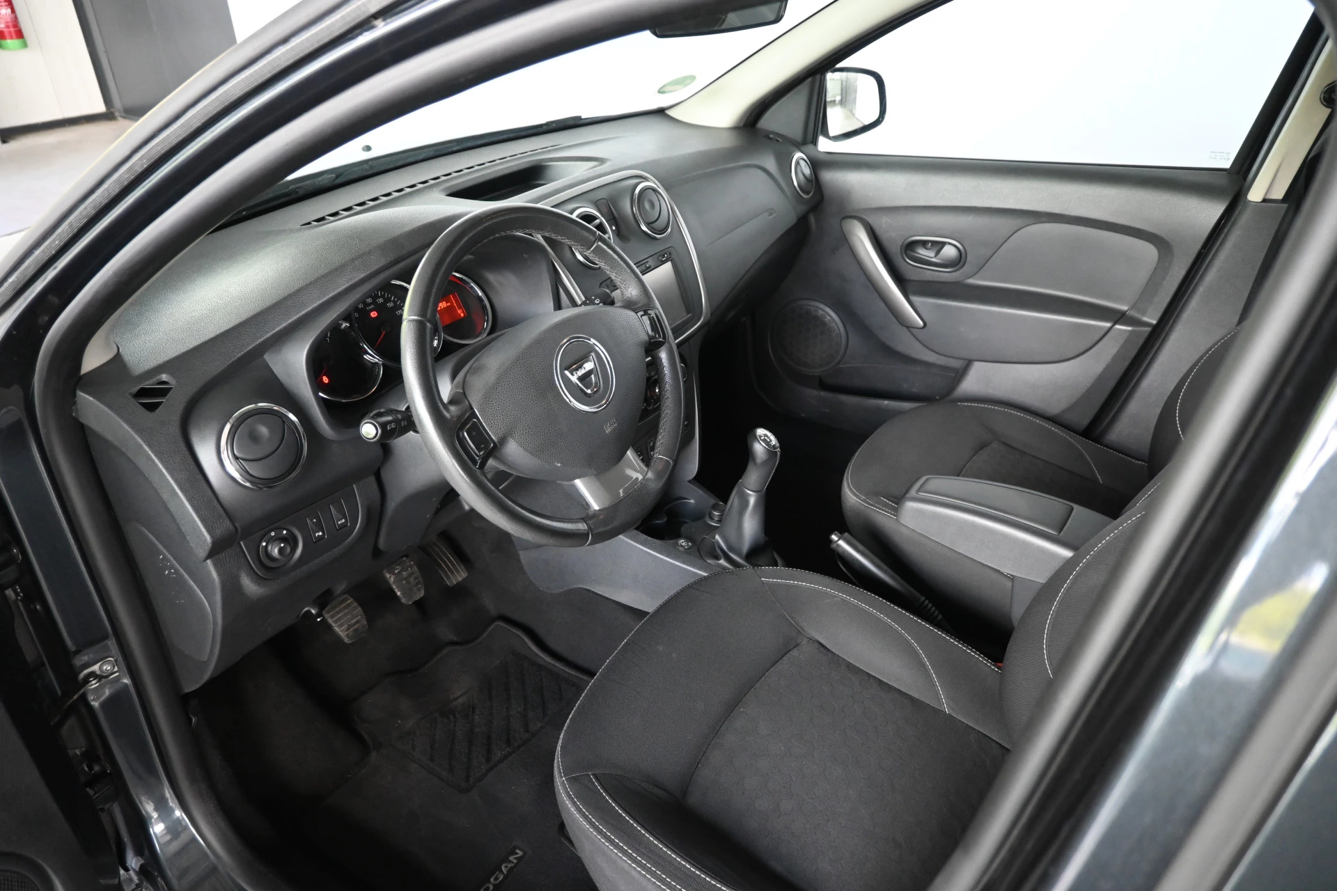 Hoofdafbeelding Dacia Logan