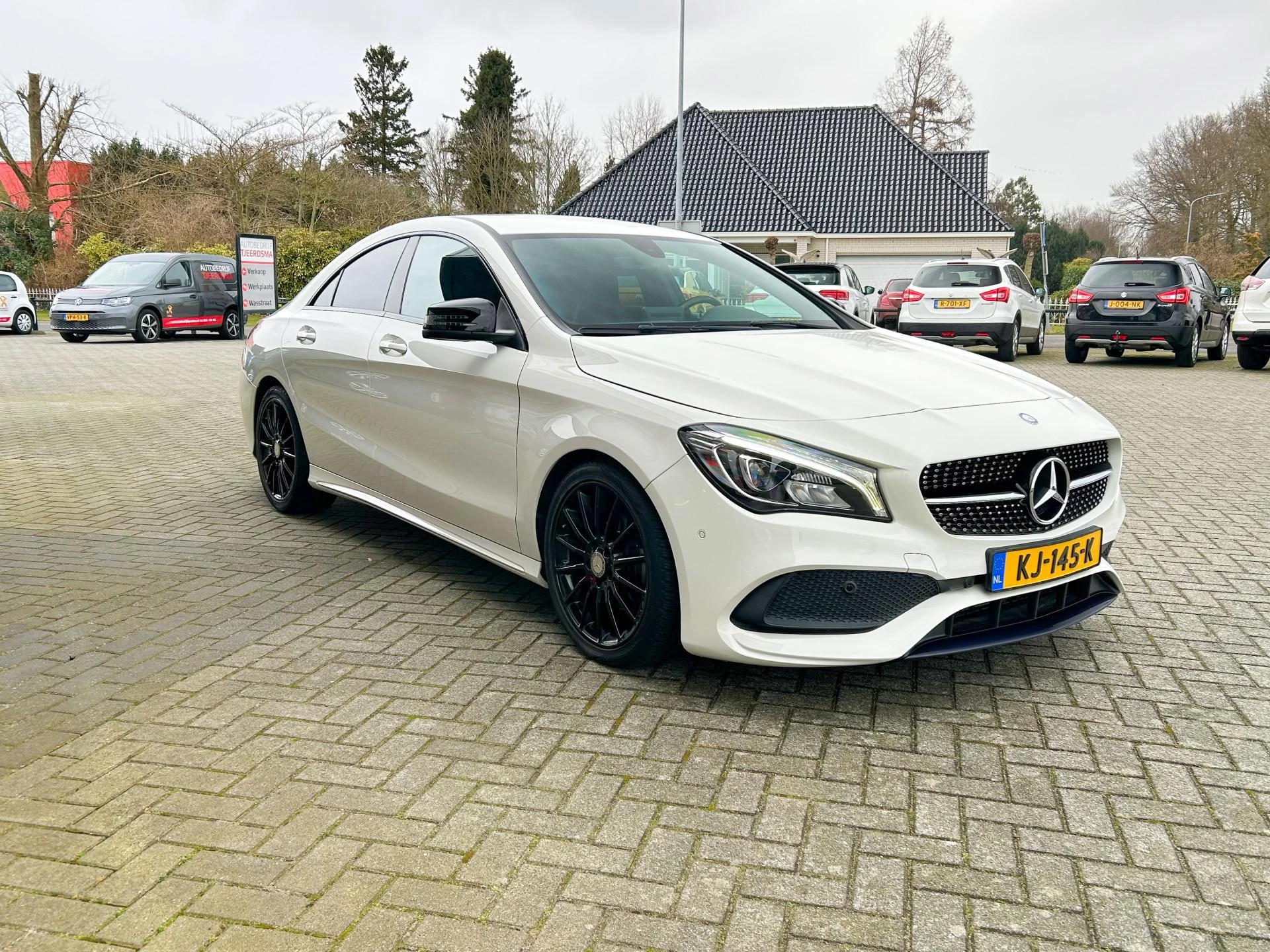 Hoofdafbeelding Mercedes-Benz CLA