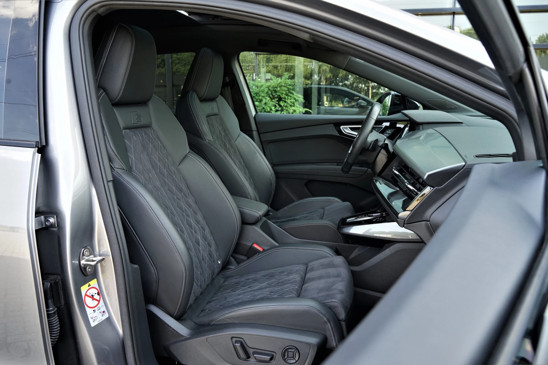 Hoofdafbeelding Audi Q4 Sportback e-tron