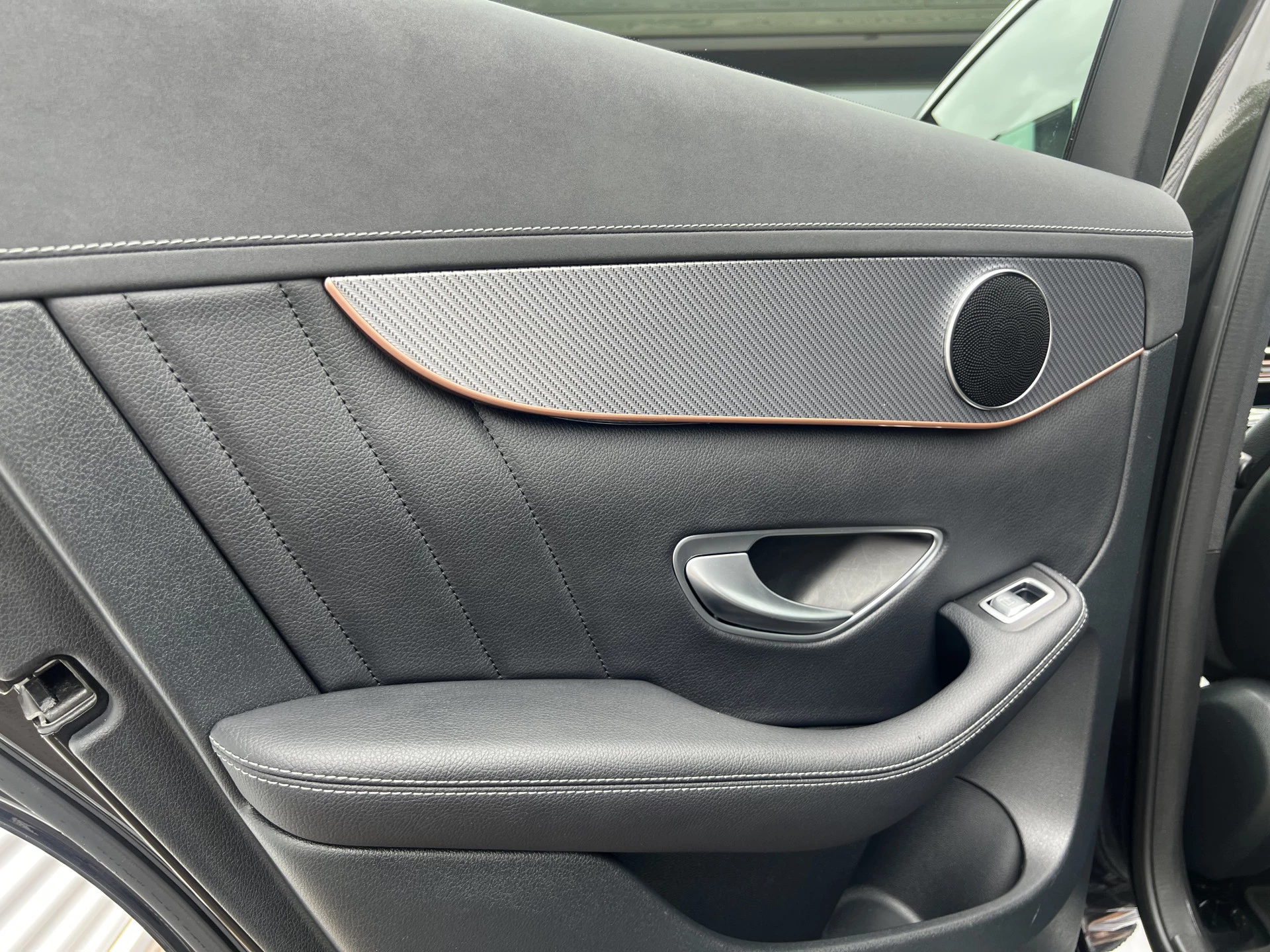 Hoofdafbeelding Mercedes-Benz EQC