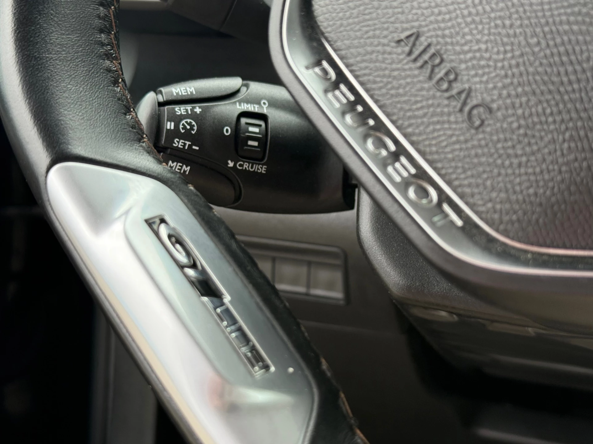 Hoofdafbeelding Peugeot Rifter