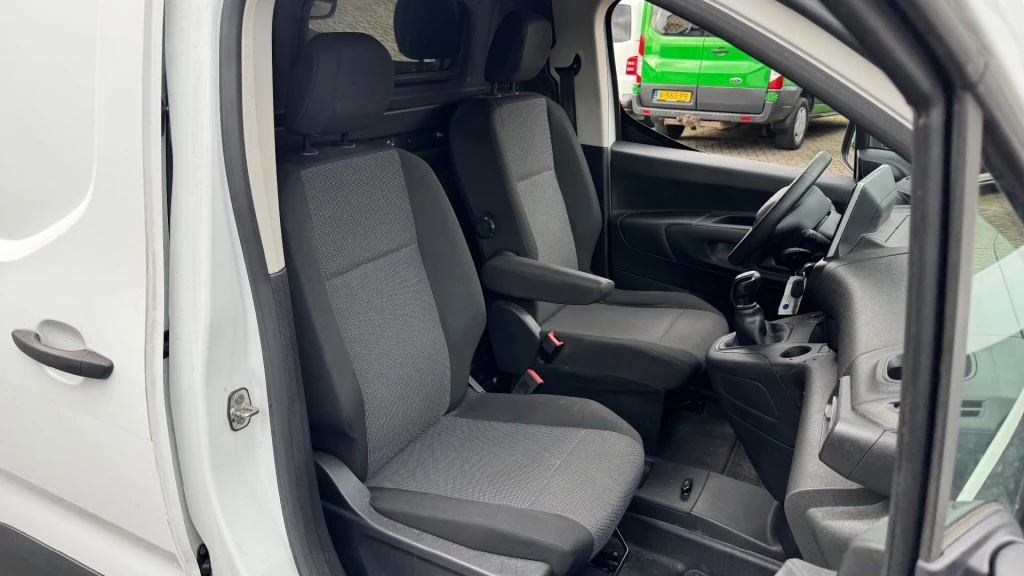Hoofdafbeelding Peugeot Partner