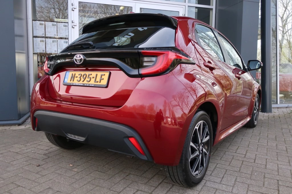 Hoofdafbeelding Toyota Yaris