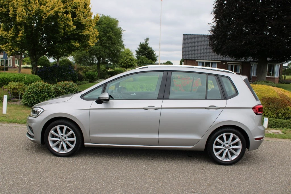 Hoofdafbeelding Volkswagen Golf Sportsvan