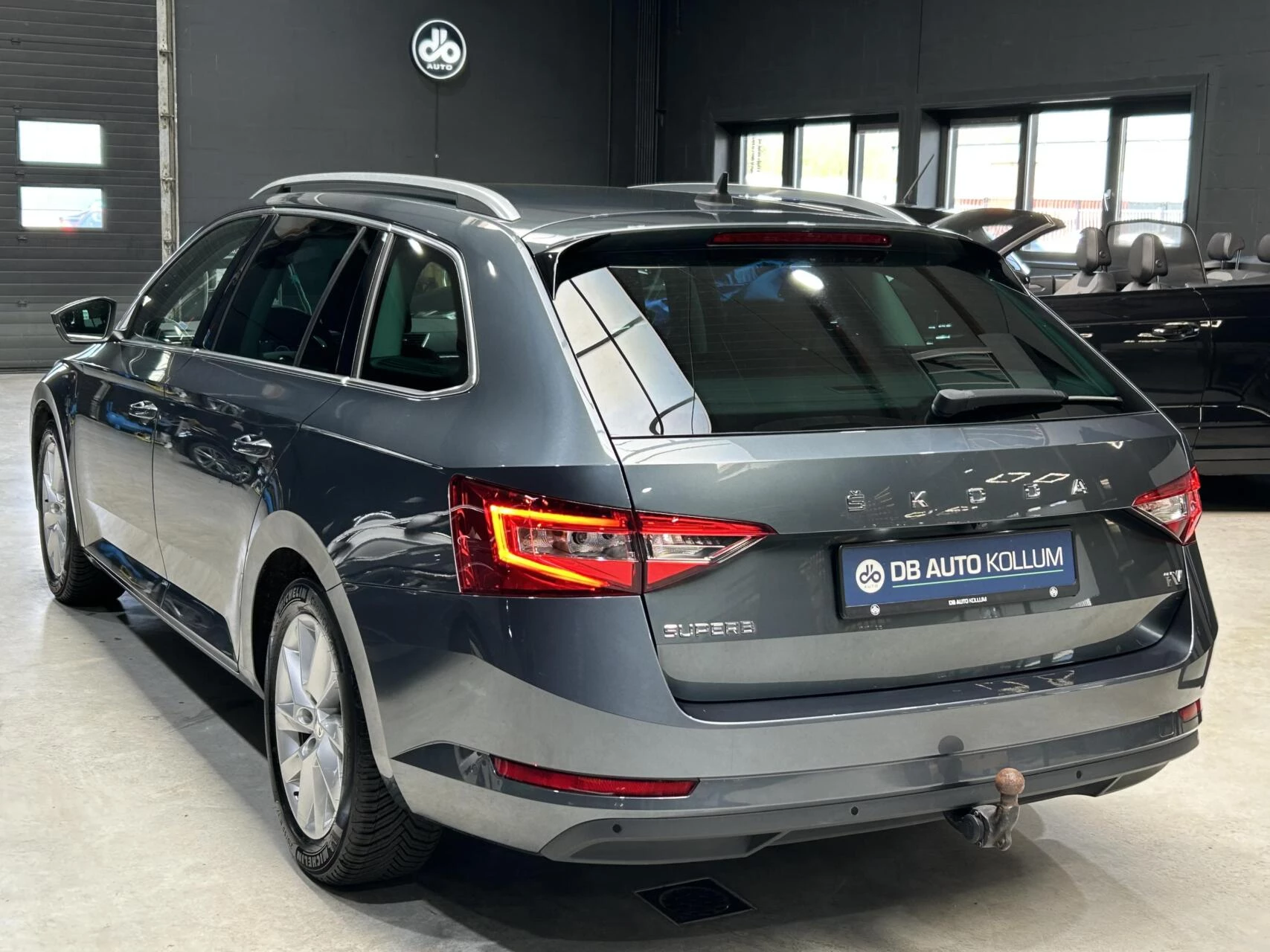 Hoofdafbeelding Škoda Superb