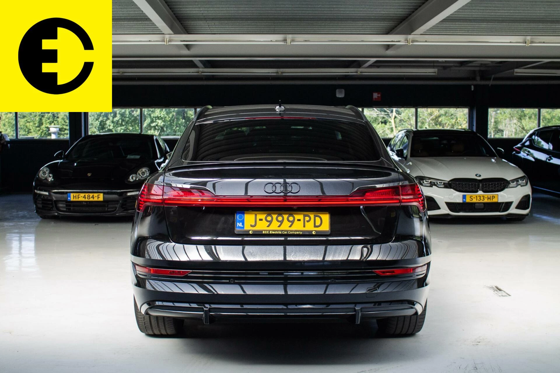 Hoofdafbeelding Audi e-tron
