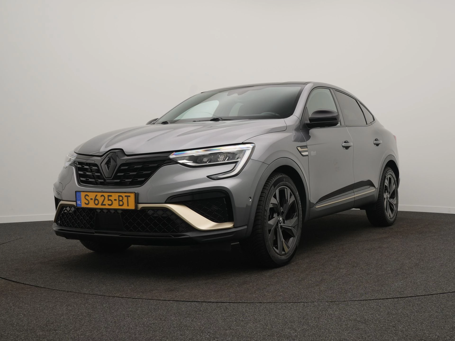 Hoofdafbeelding Renault Arkana