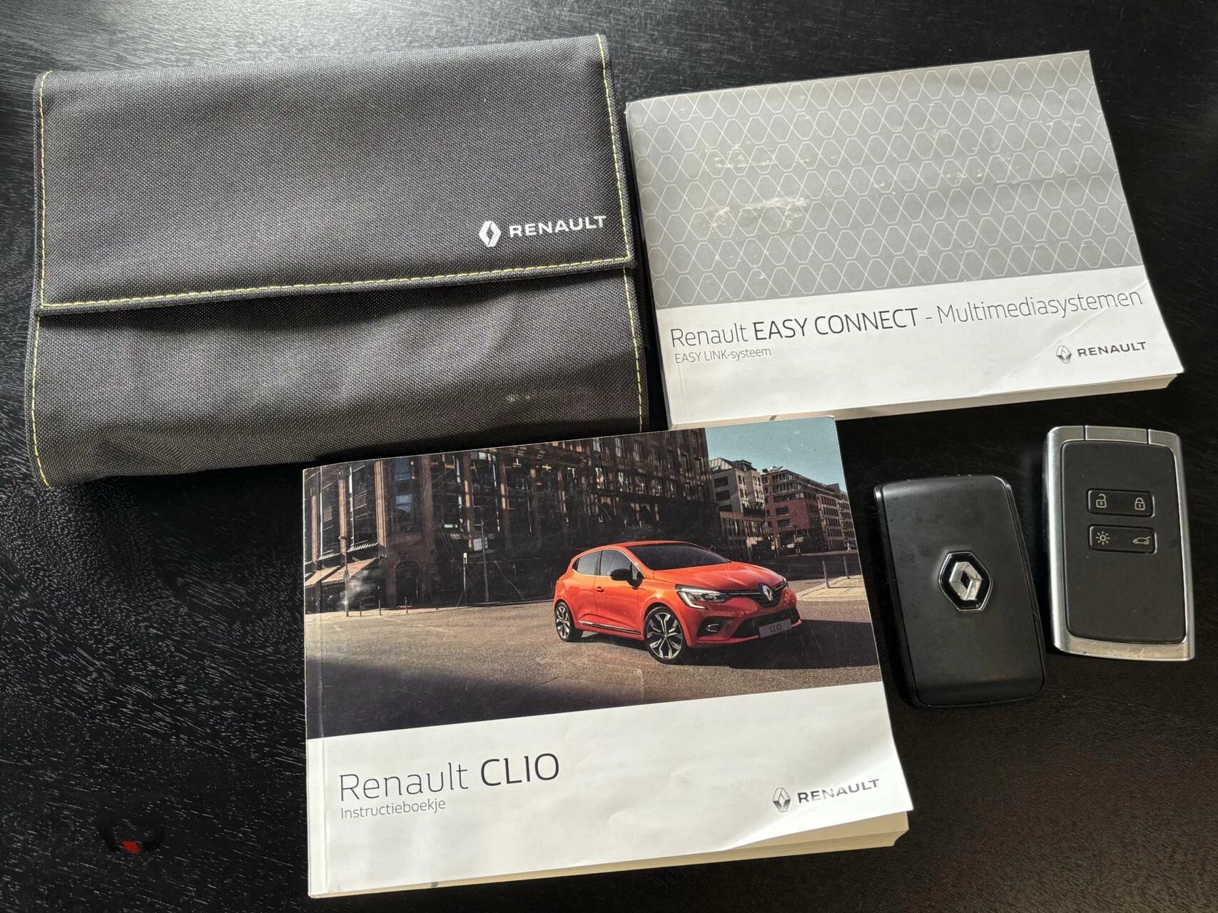 Hoofdafbeelding Renault Clio