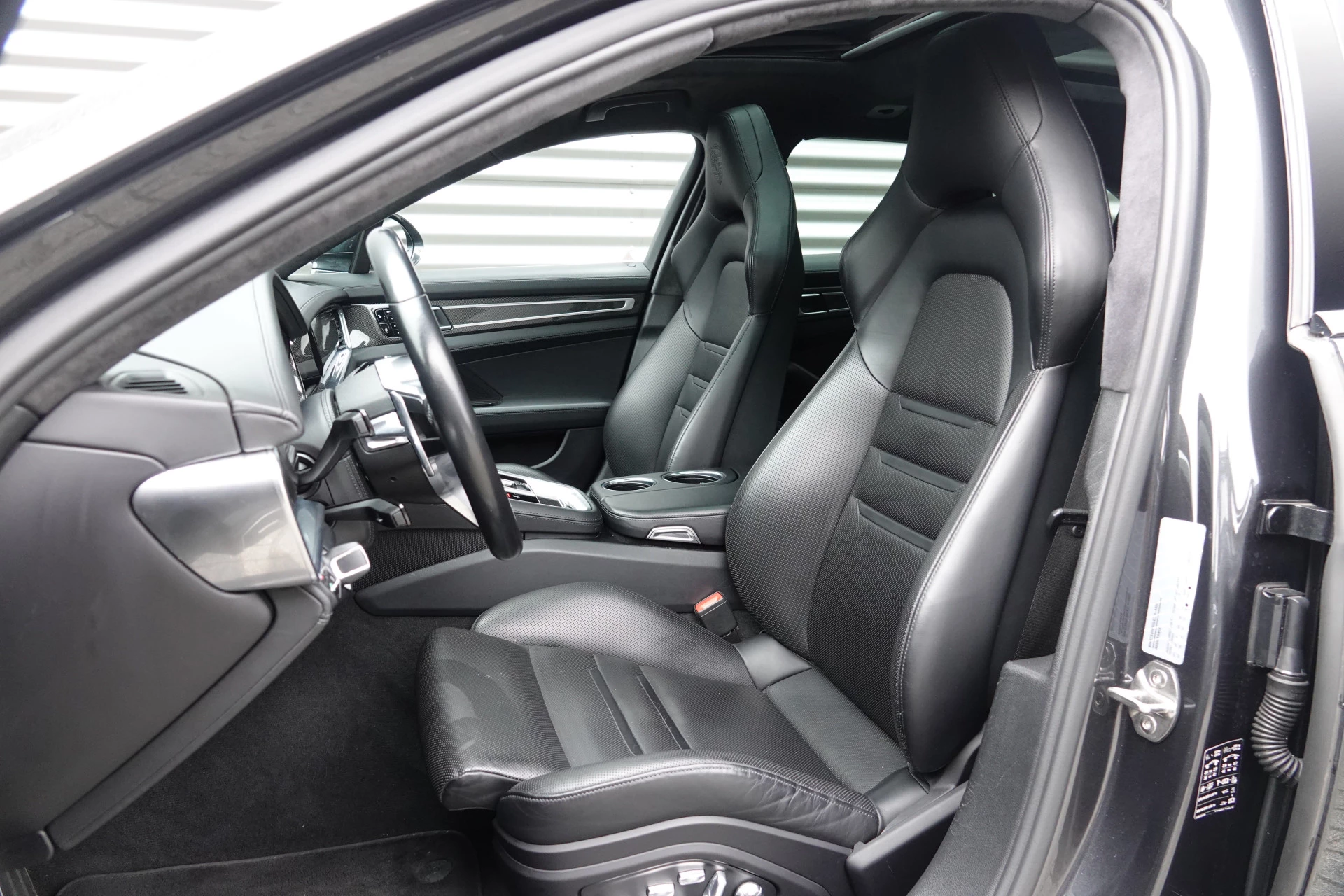 Hoofdafbeelding Porsche Panamera