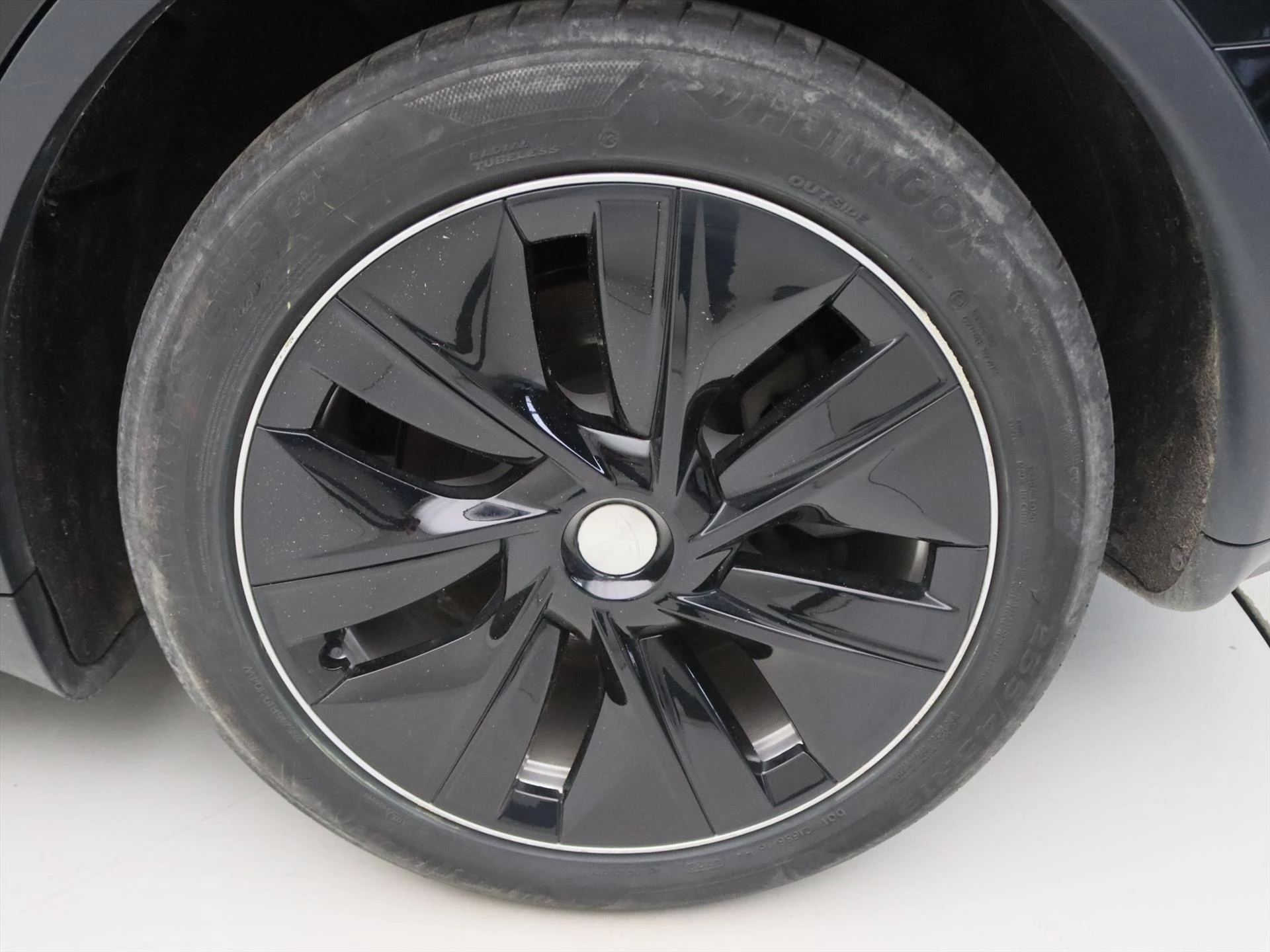 Hoofdafbeelding Tesla Model Y