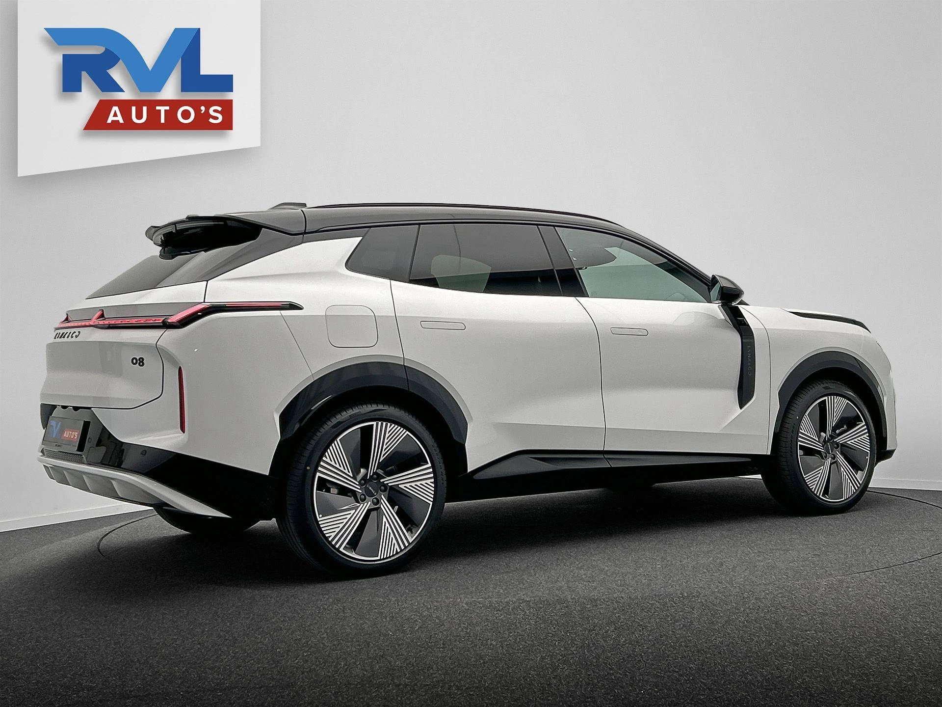 Hoofdafbeelding Lynk & Co 08