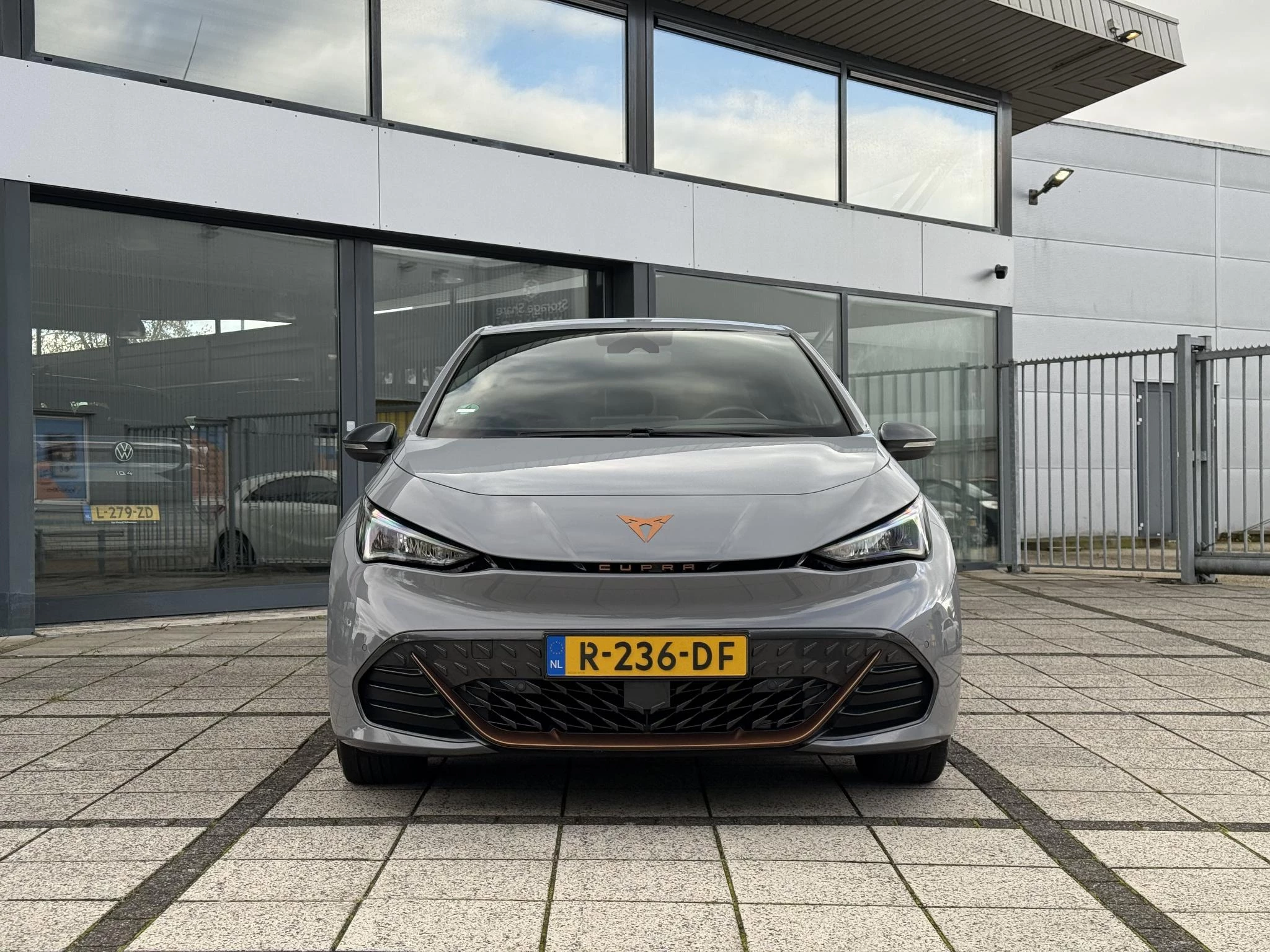 Hoofdafbeelding CUPRA Born
