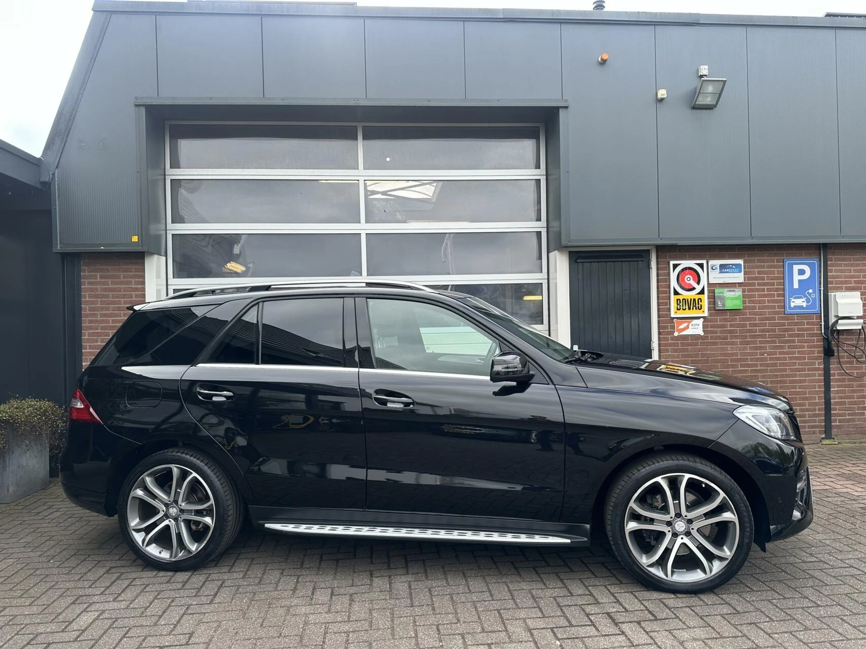 Hoofdafbeelding Mercedes-Benz M-Klasse