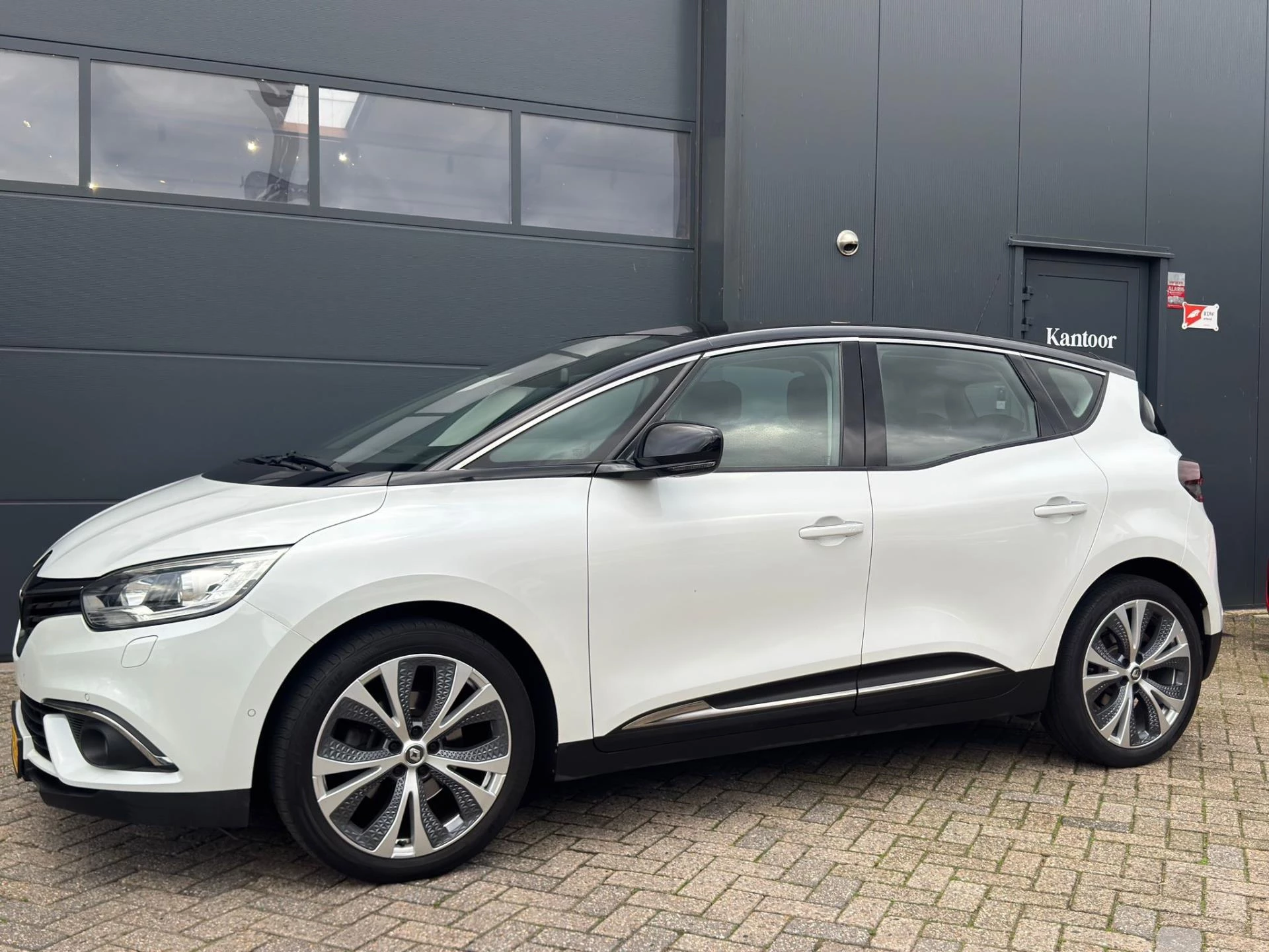 Hoofdafbeelding Renault Scénic