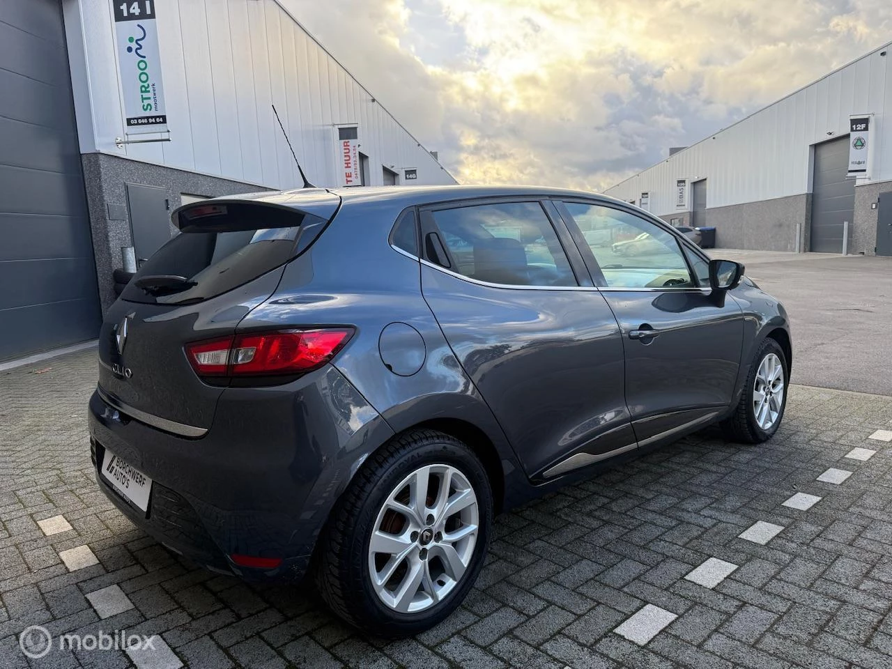 Hoofdafbeelding Renault Clio