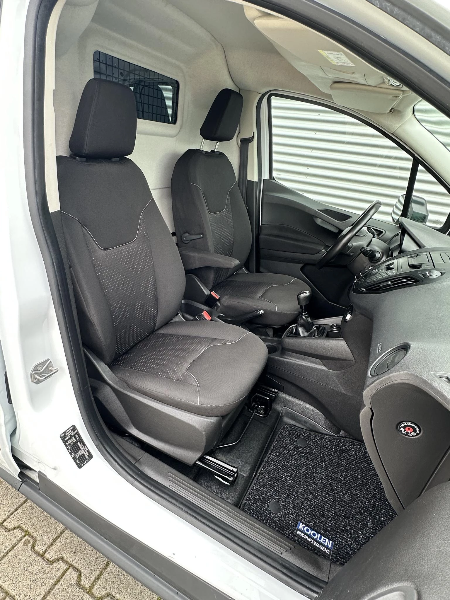 Hoofdafbeelding Ford Transit Courier