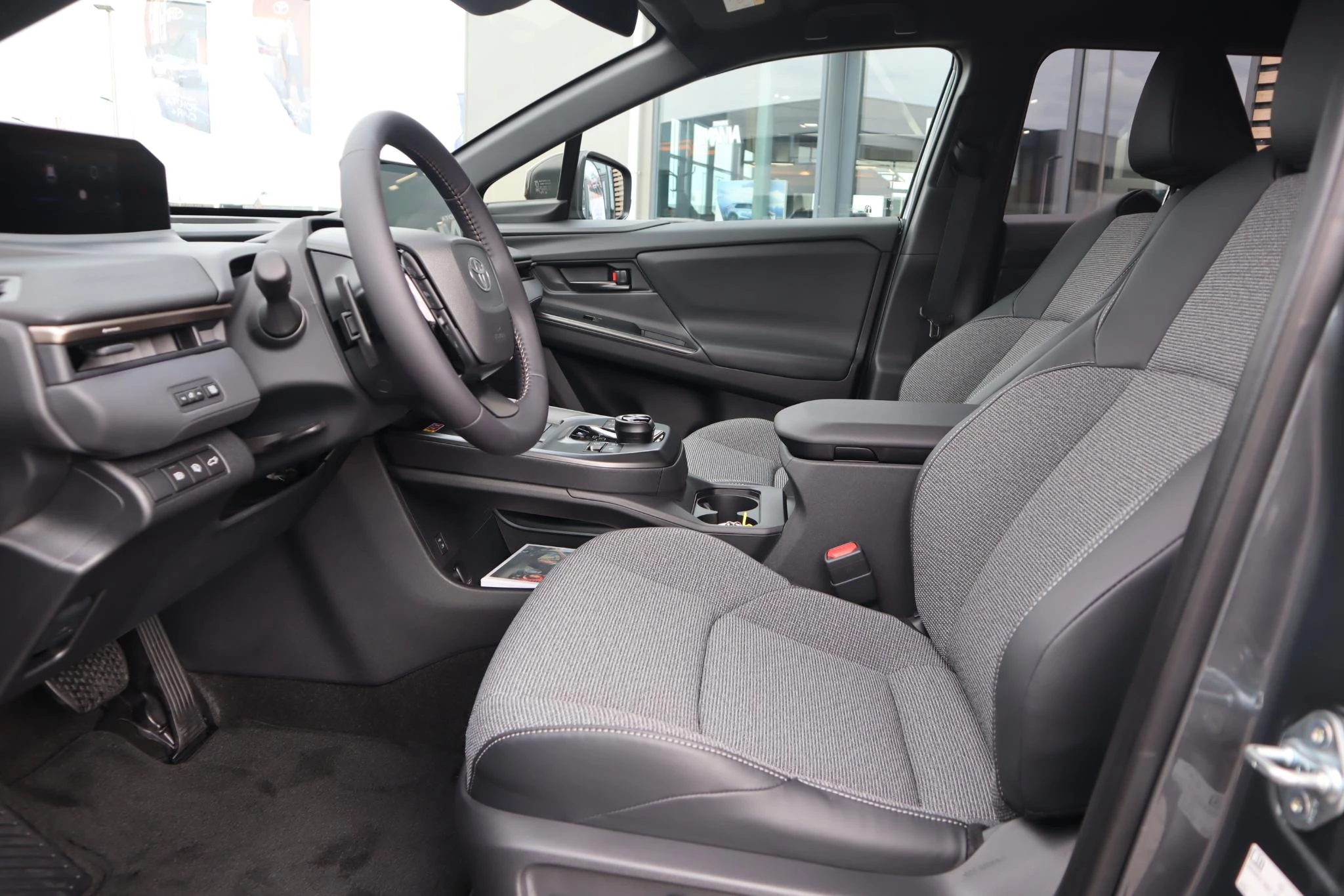 Hoofdafbeelding Toyota bZ4X