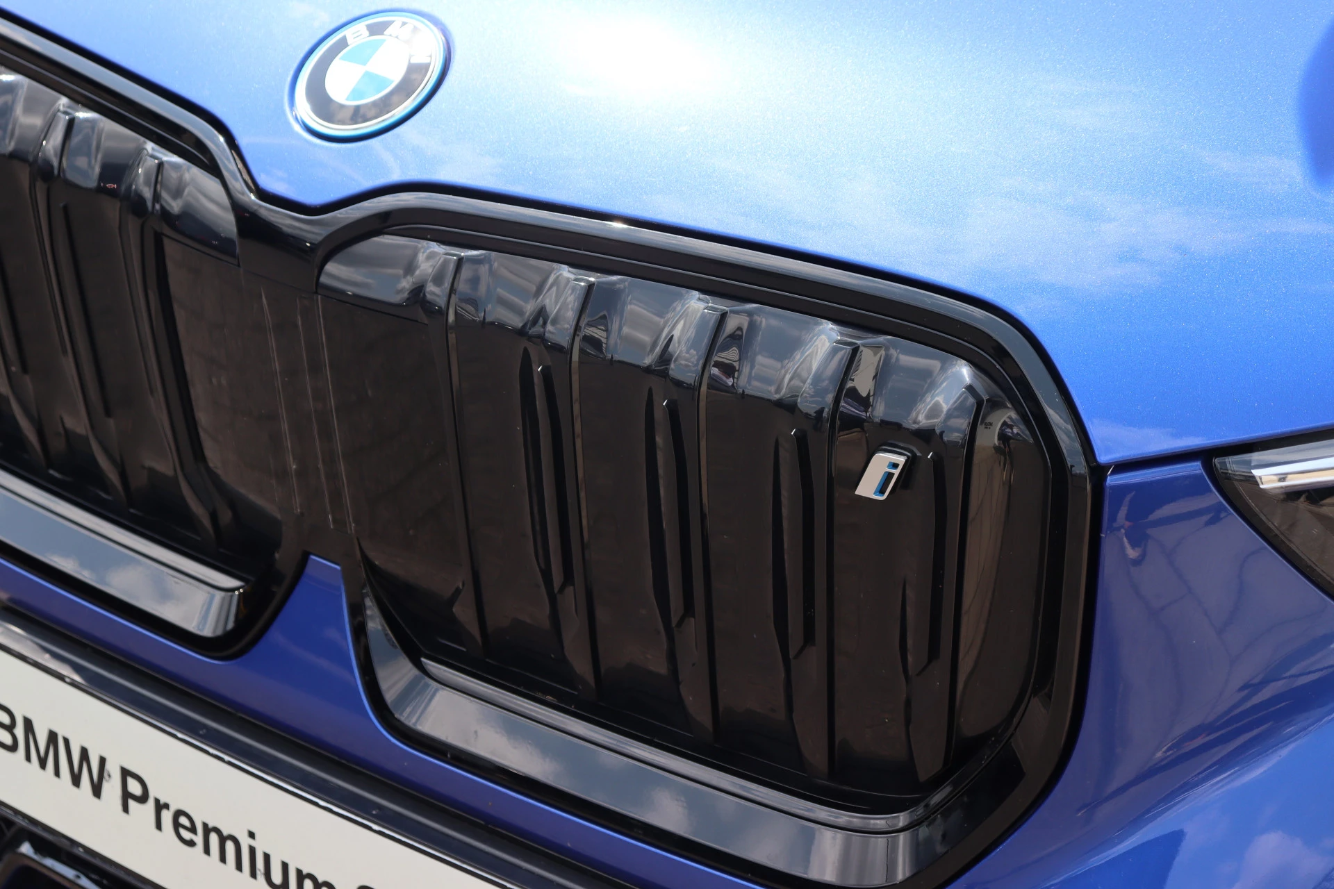 Hoofdafbeelding BMW iX1