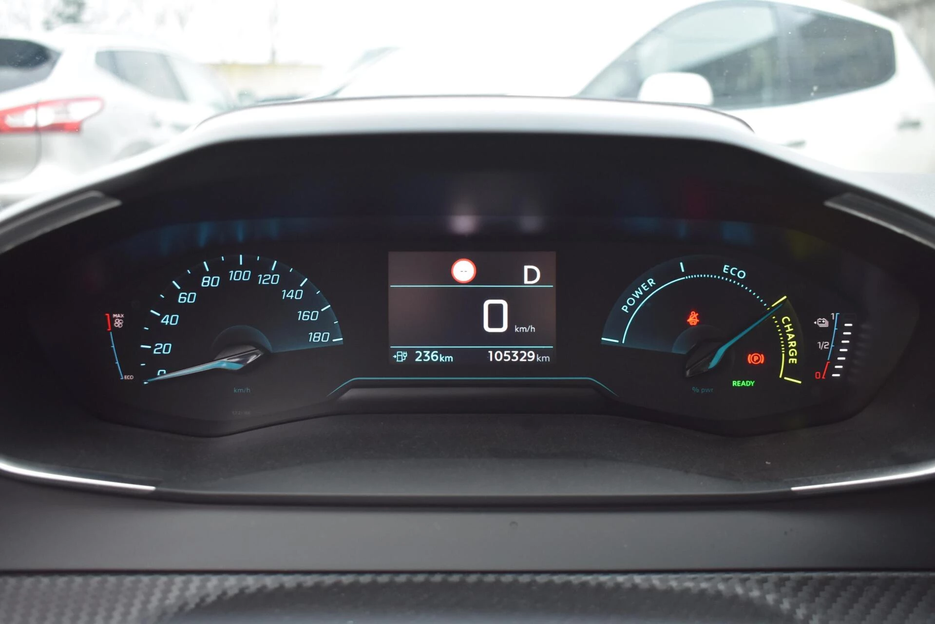 Hoofdafbeelding Peugeot e-208