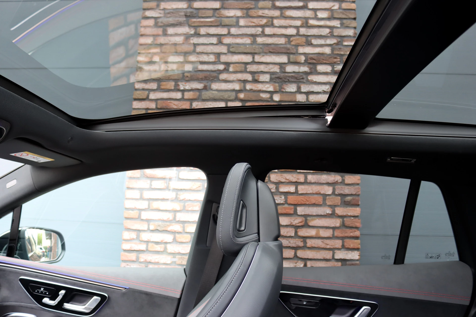 Hoofdafbeelding Mercedes-Benz EQE