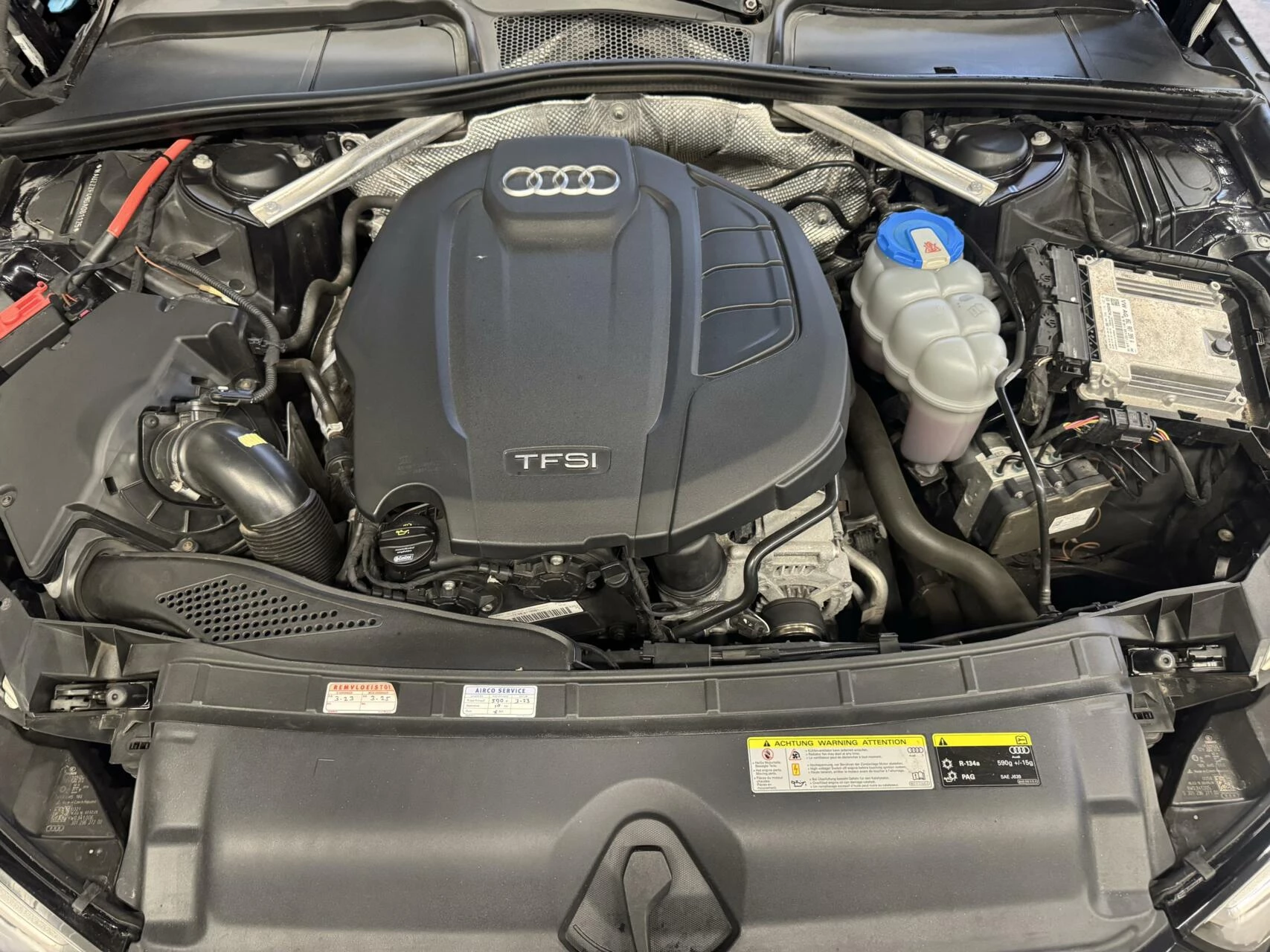 Hoofdafbeelding Audi A4