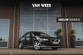Hoofdafbeelding Volvo C30 Volvo C30 1.6 Kinetic | Origineel Nederlands | Parkeersensoren | Leer | Boordcomputer | 16 inch | Airco | Radio | Origineel