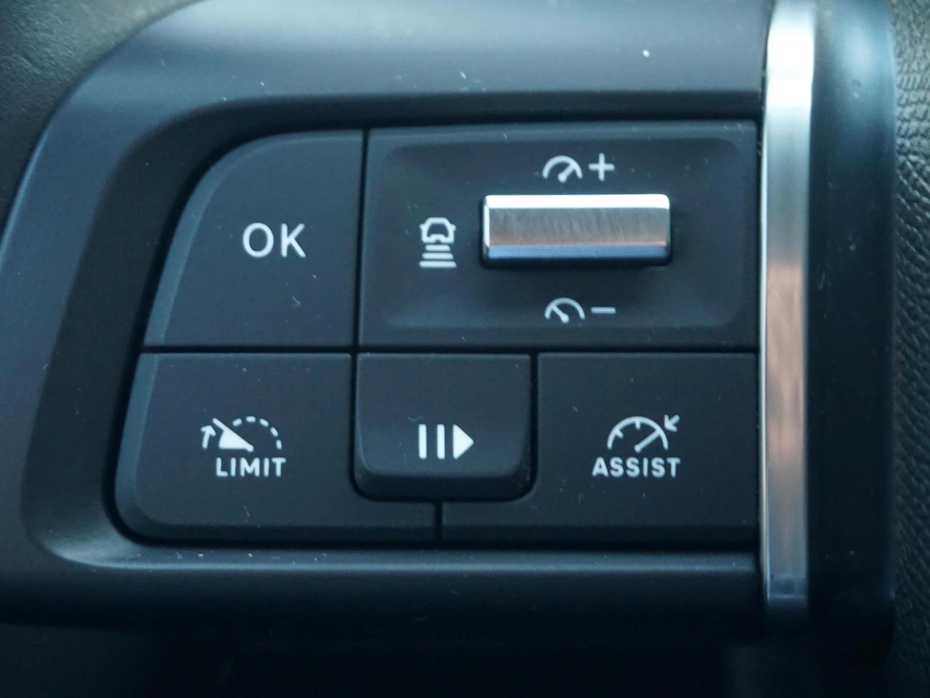 Hoofdafbeelding Citroën ë-C4