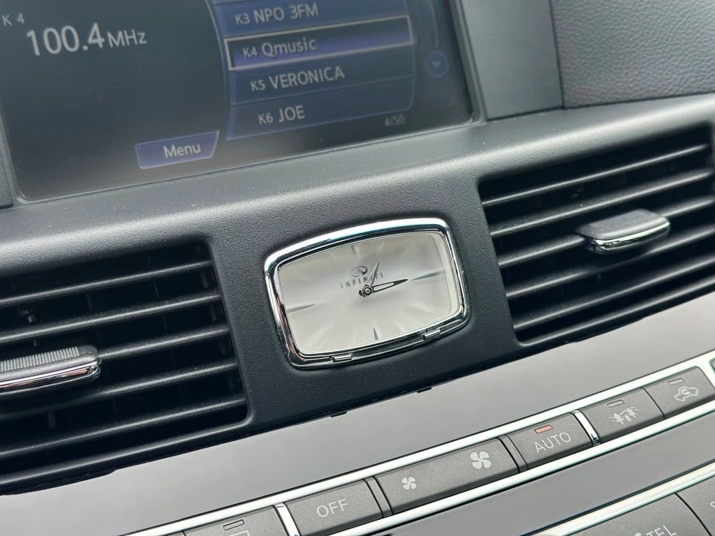 Hoofdafbeelding Infiniti M