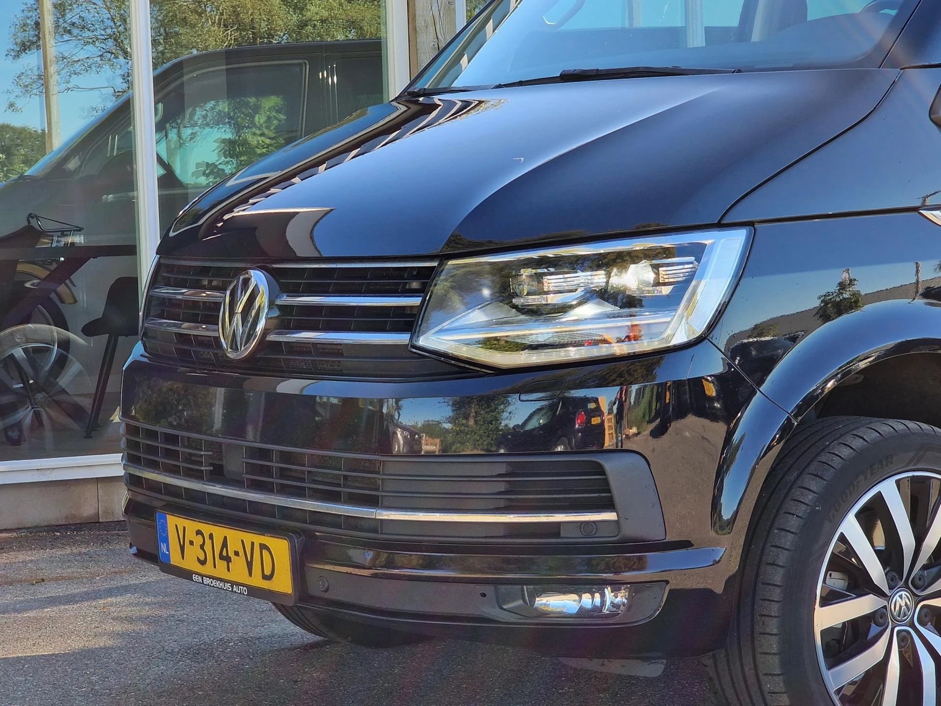 Hoofdafbeelding Volkswagen Transporter