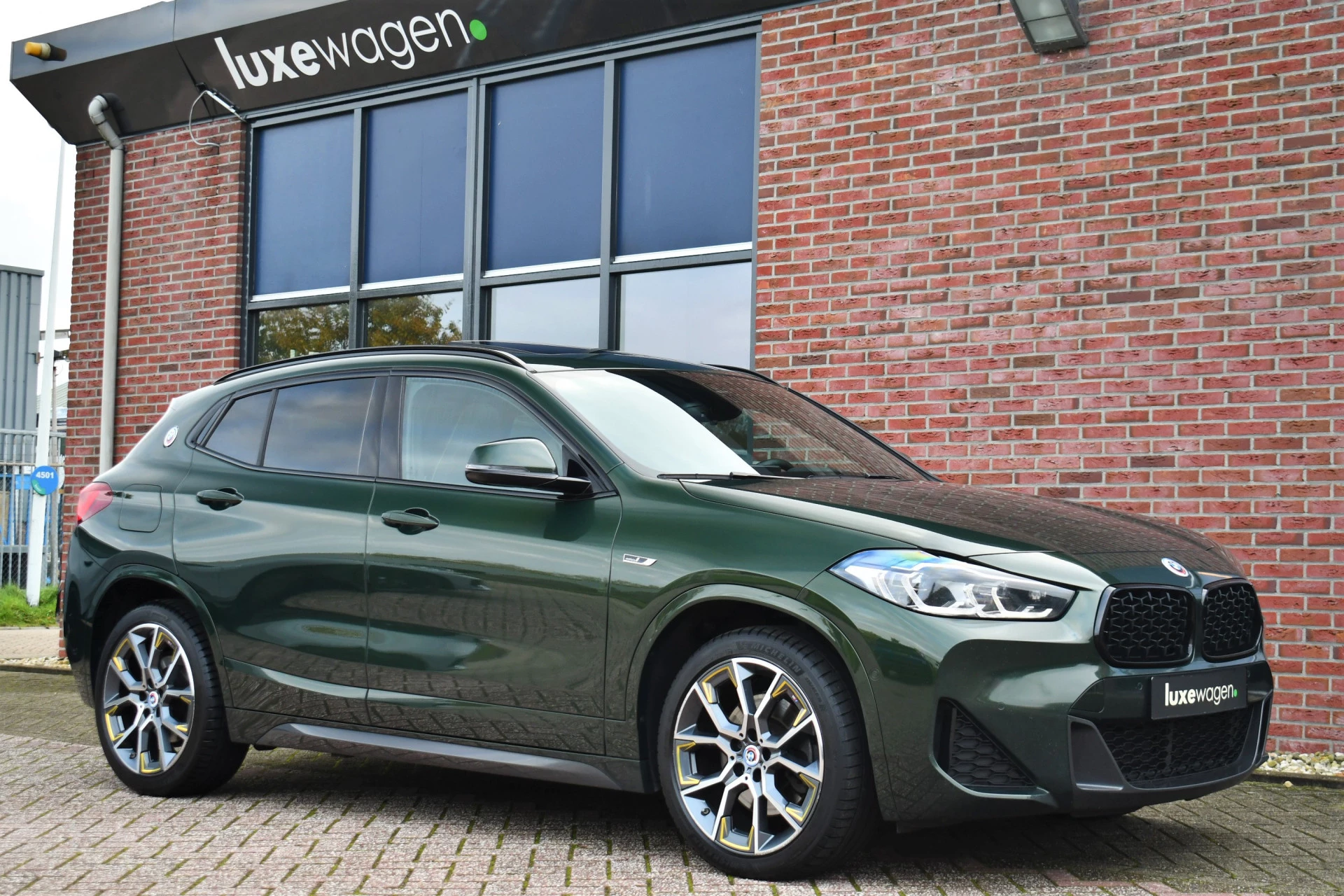 Hoofdafbeelding BMW X2
