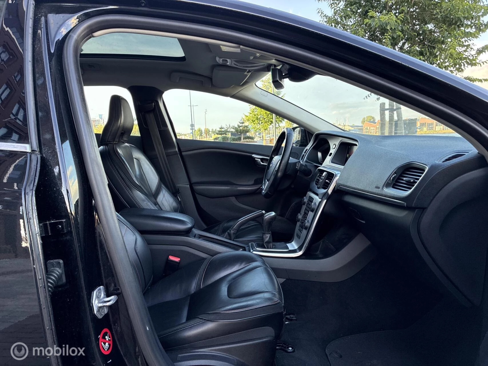 Hoofdafbeelding Volvo V40