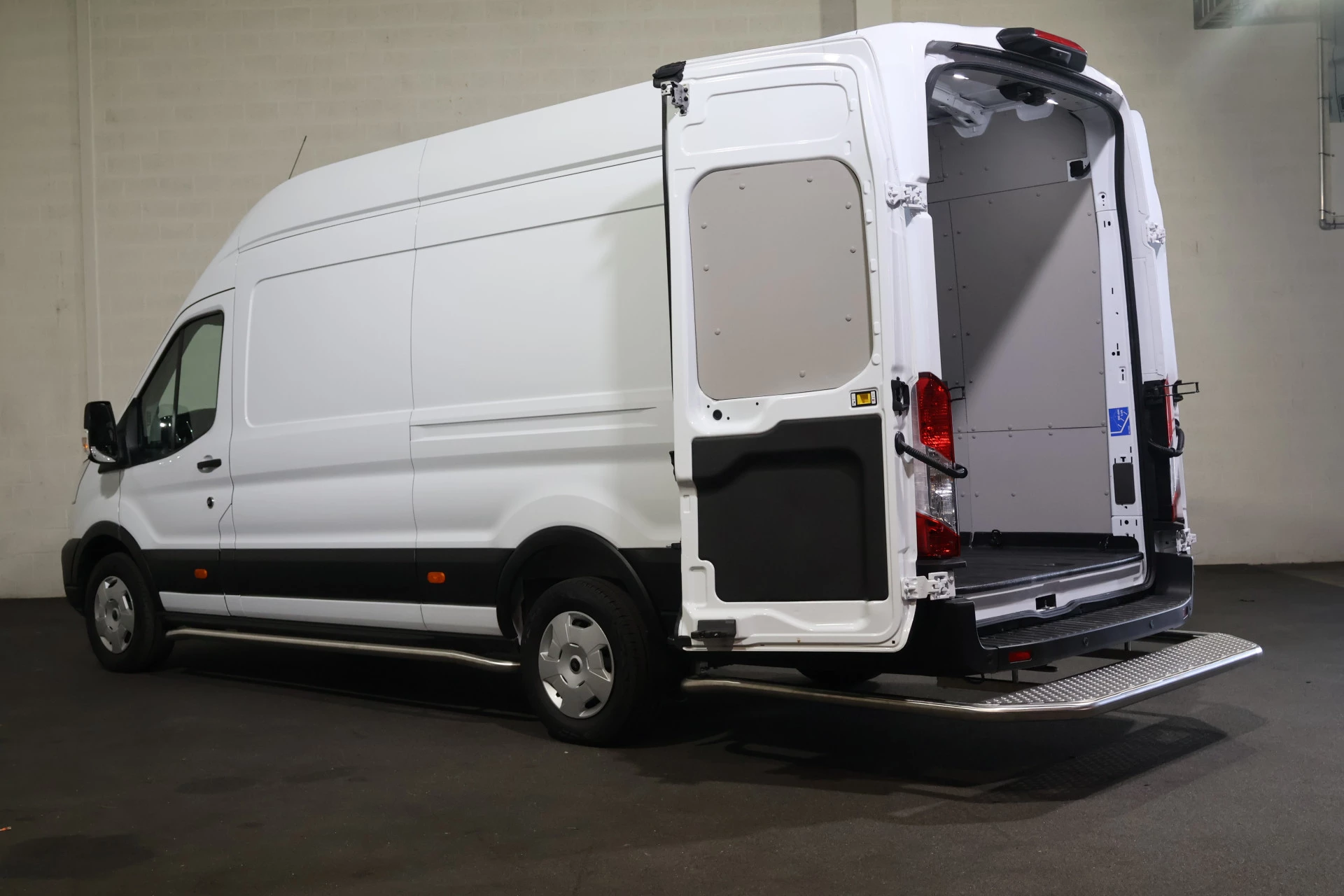 Hoofdafbeelding Ford E-Transit