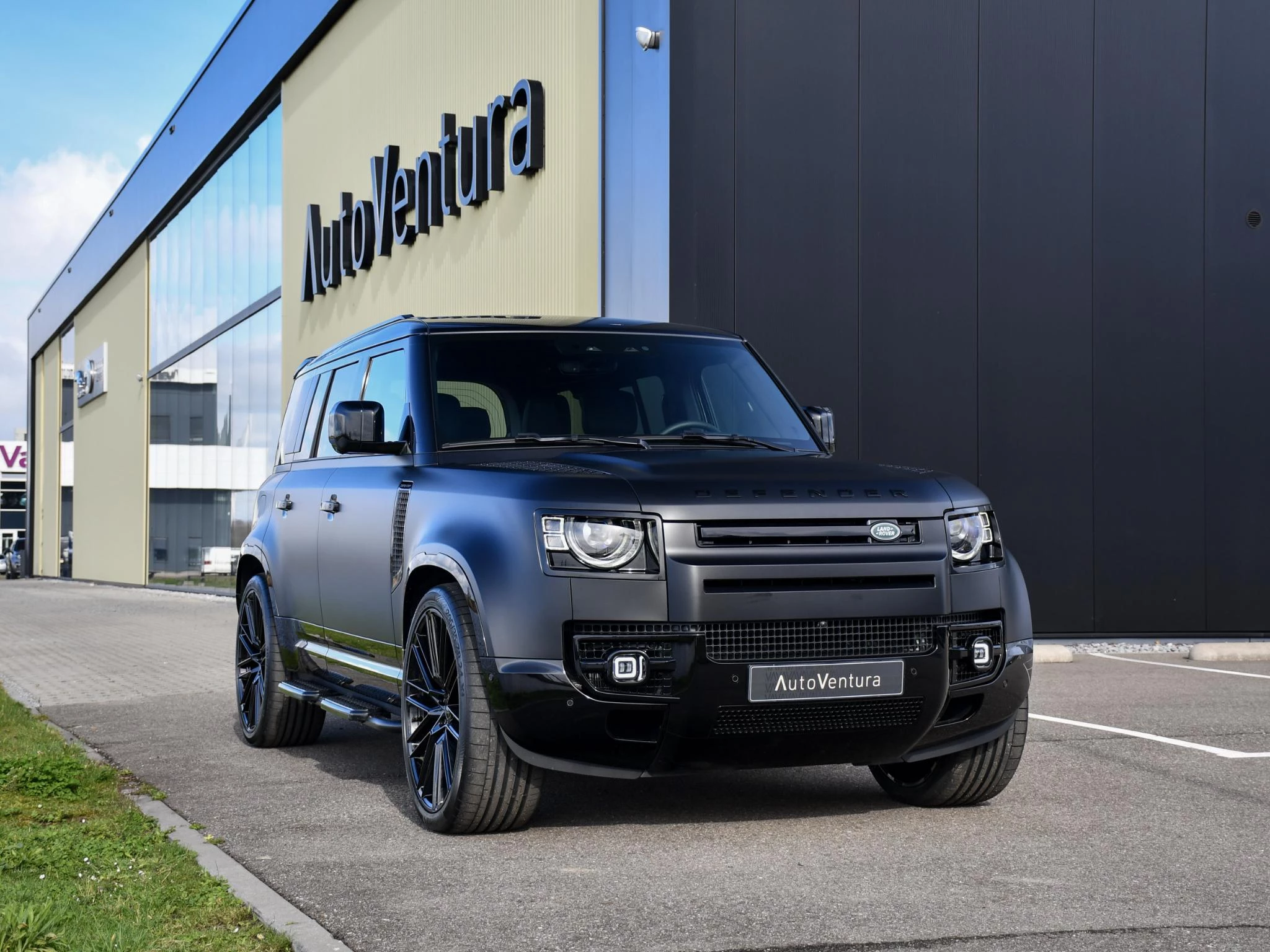 Hoofdafbeelding Land Rover Defender