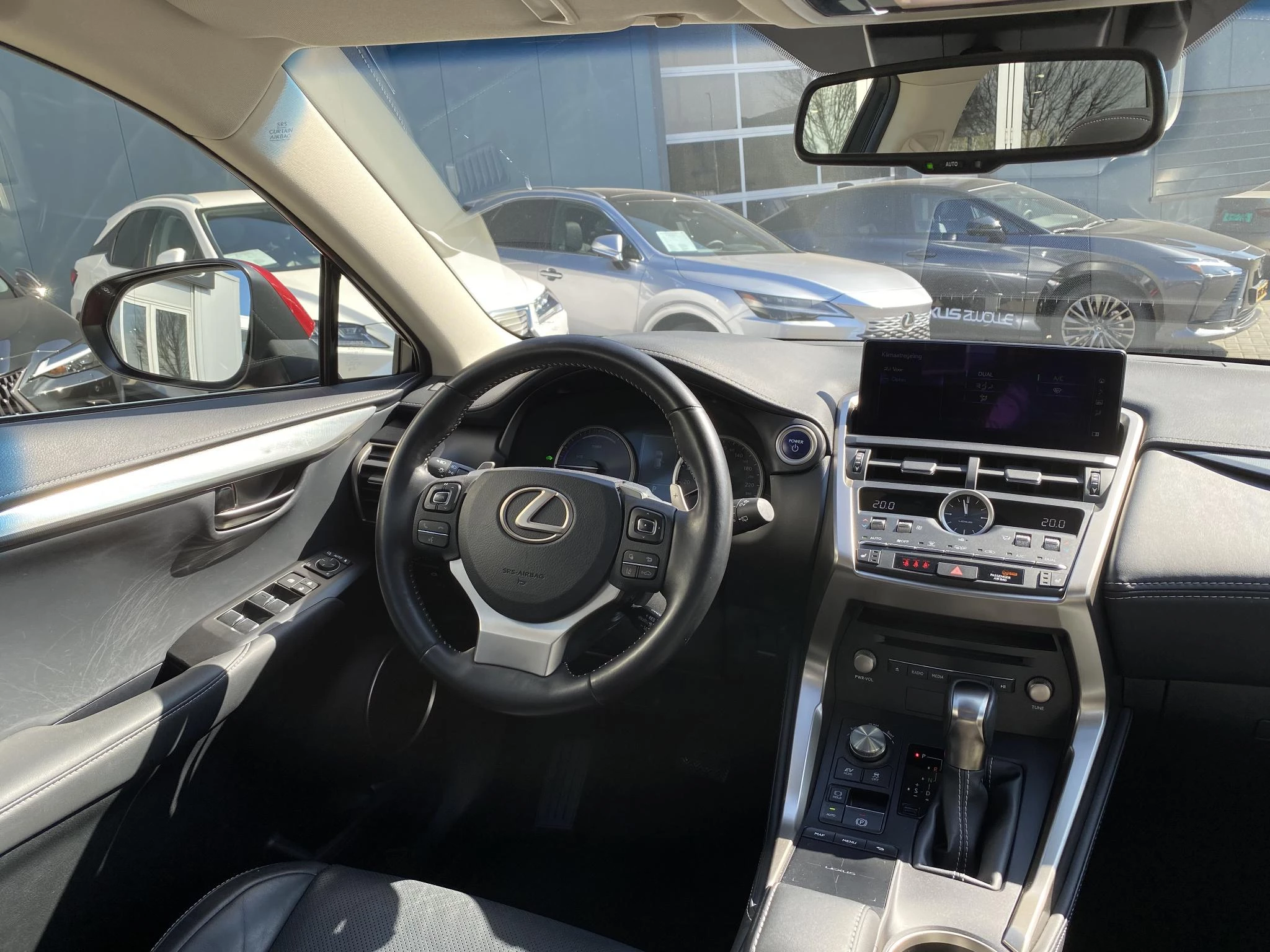 Hoofdafbeelding Lexus NX