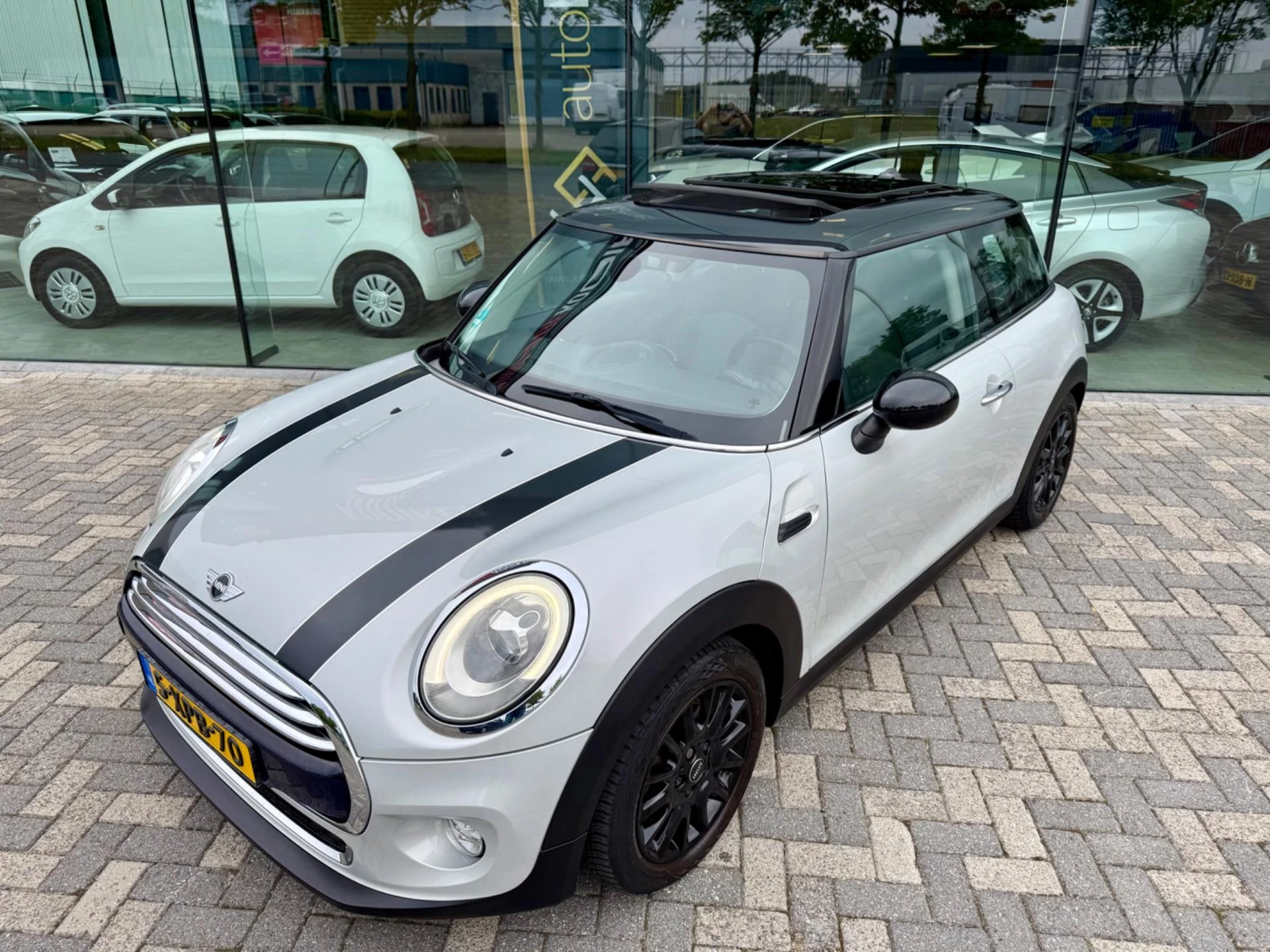 Hoofdafbeelding MINI Cooper