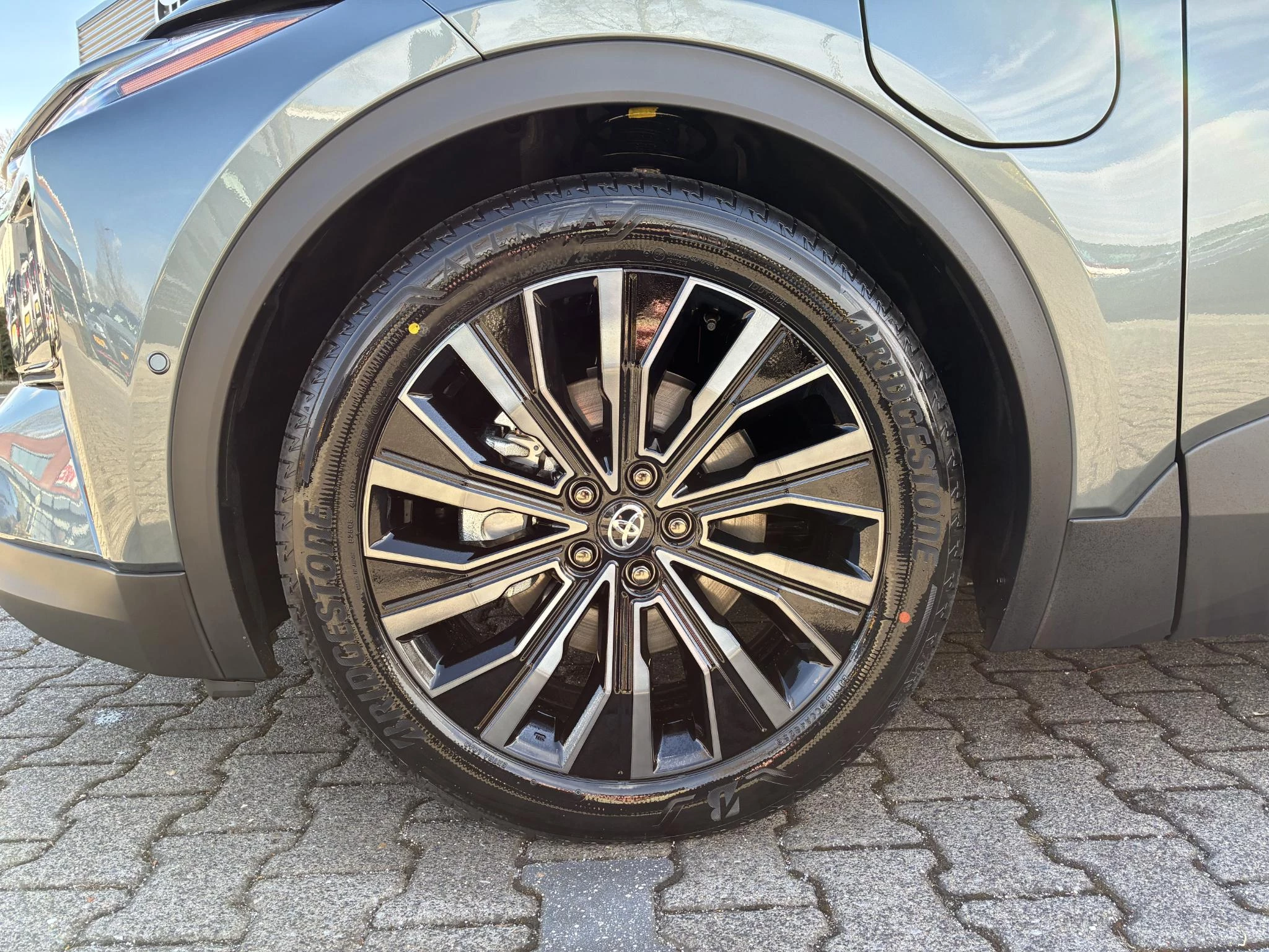 Hoofdafbeelding Toyota C-HR+