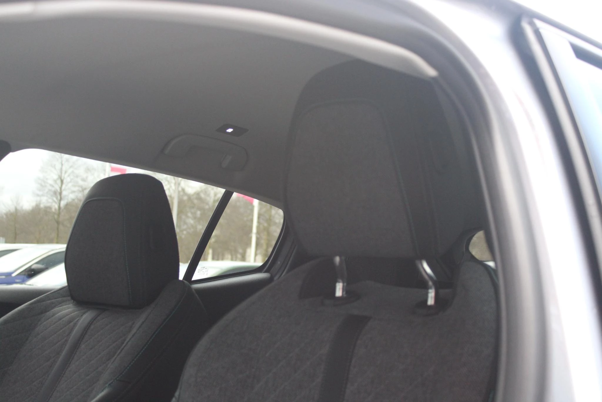 Hoofdafbeelding Peugeot 408