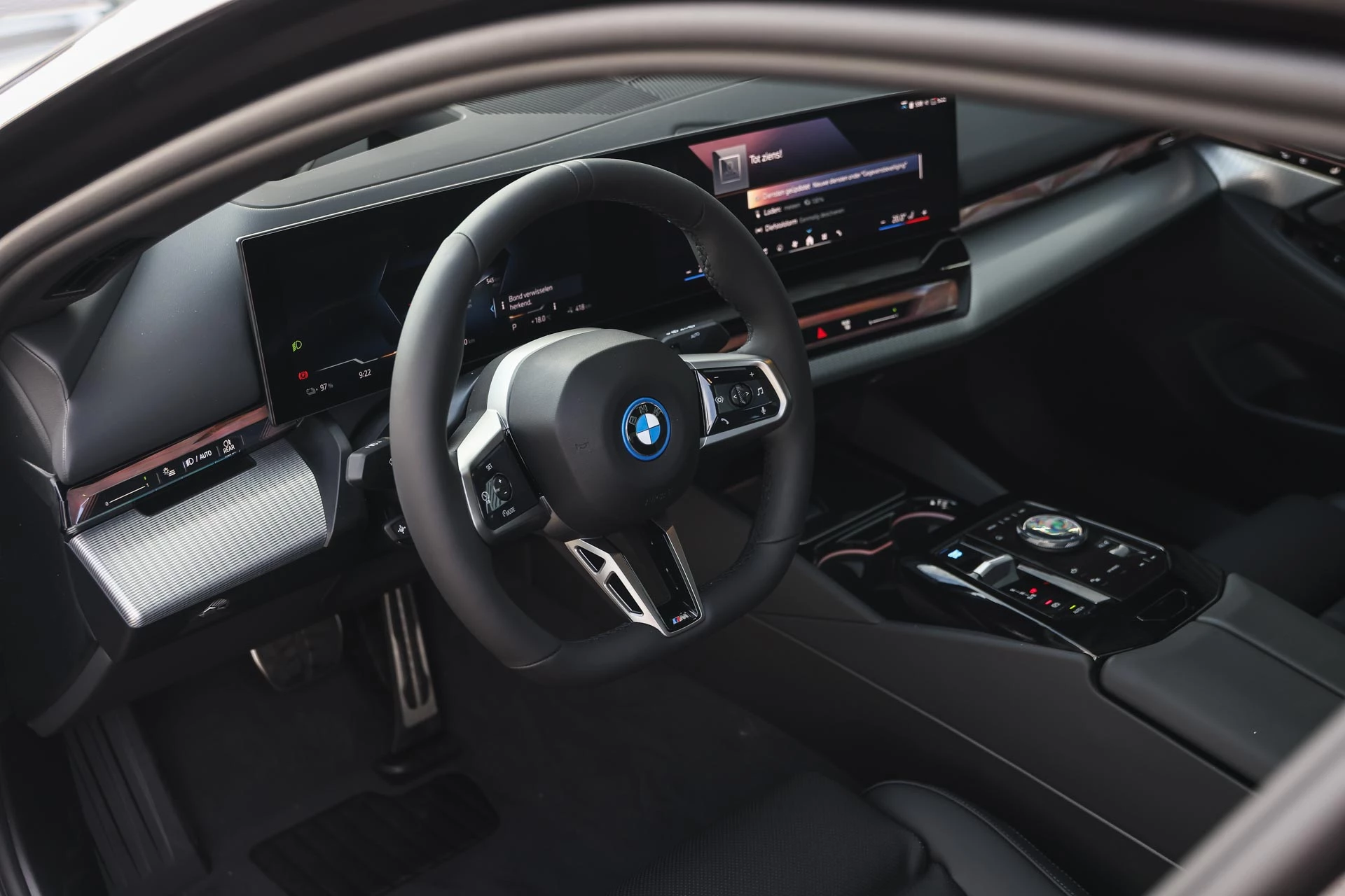 Hoofdafbeelding BMW i5