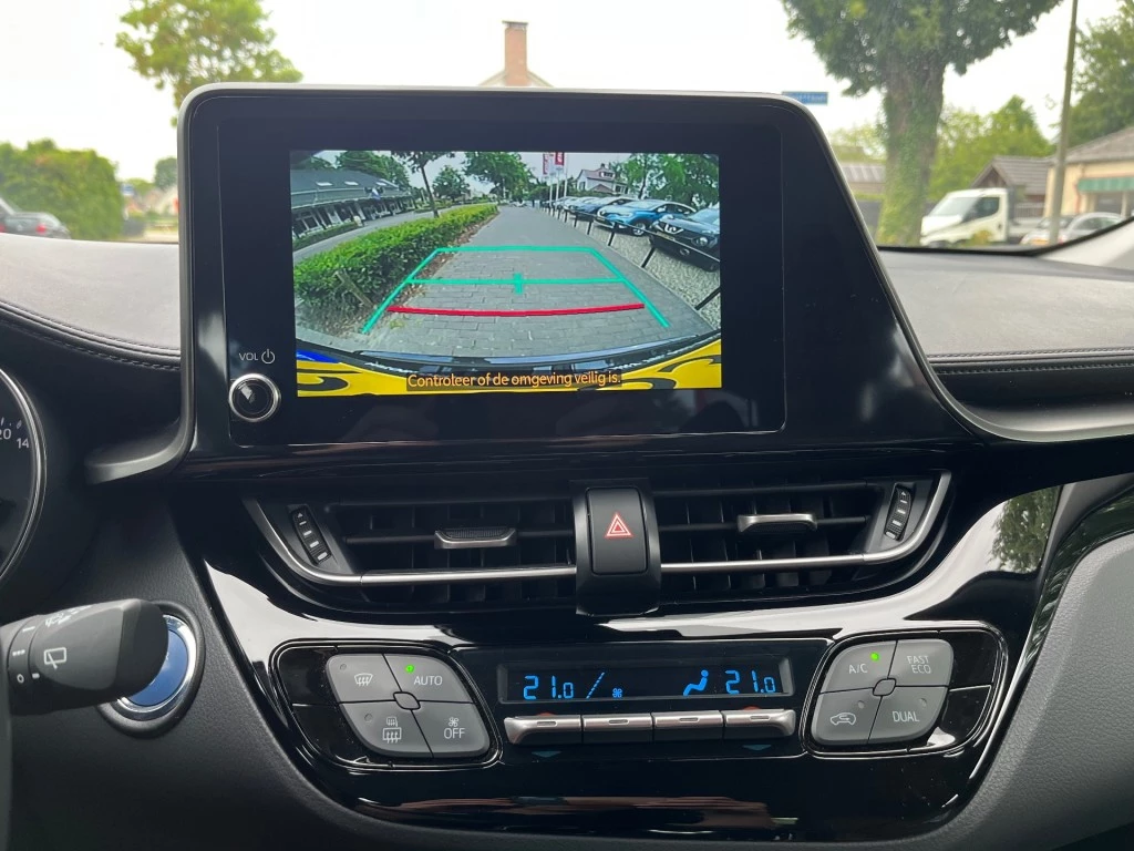 Hoofdafbeelding Toyota C-HR