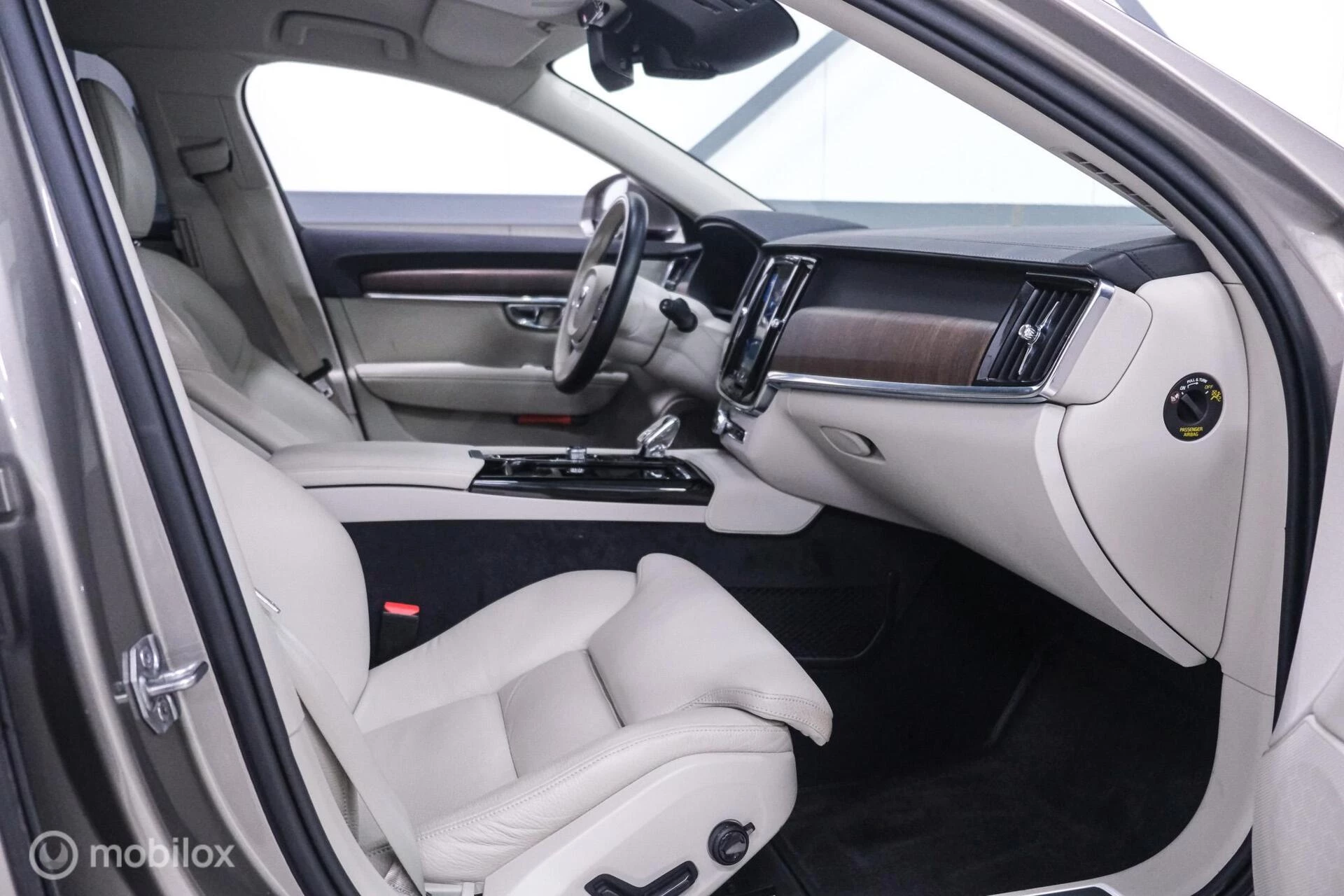 Hoofdafbeelding Volvo V90