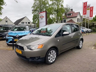Mitsubishi Colt 1.3 EDITION TWO AUTOMAAT / AIRCO / RADIO-CD / PARROT / TREKHAAK
