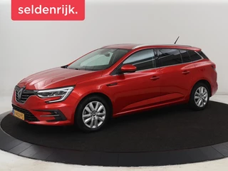 Hoofdafbeelding Renault Mégane Renault Mégane 1.3 TCe Business Zen | Trekhaak | Camera |  Carplay | Navigatie | Keyless | Full LED | Parkeerhulp | Cruise control | Climate control | DAB | Bluetooth