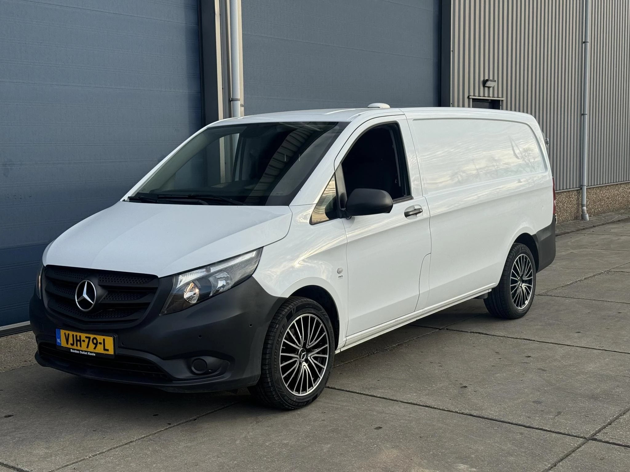 Hoofdafbeelding Mercedes-Benz Vito